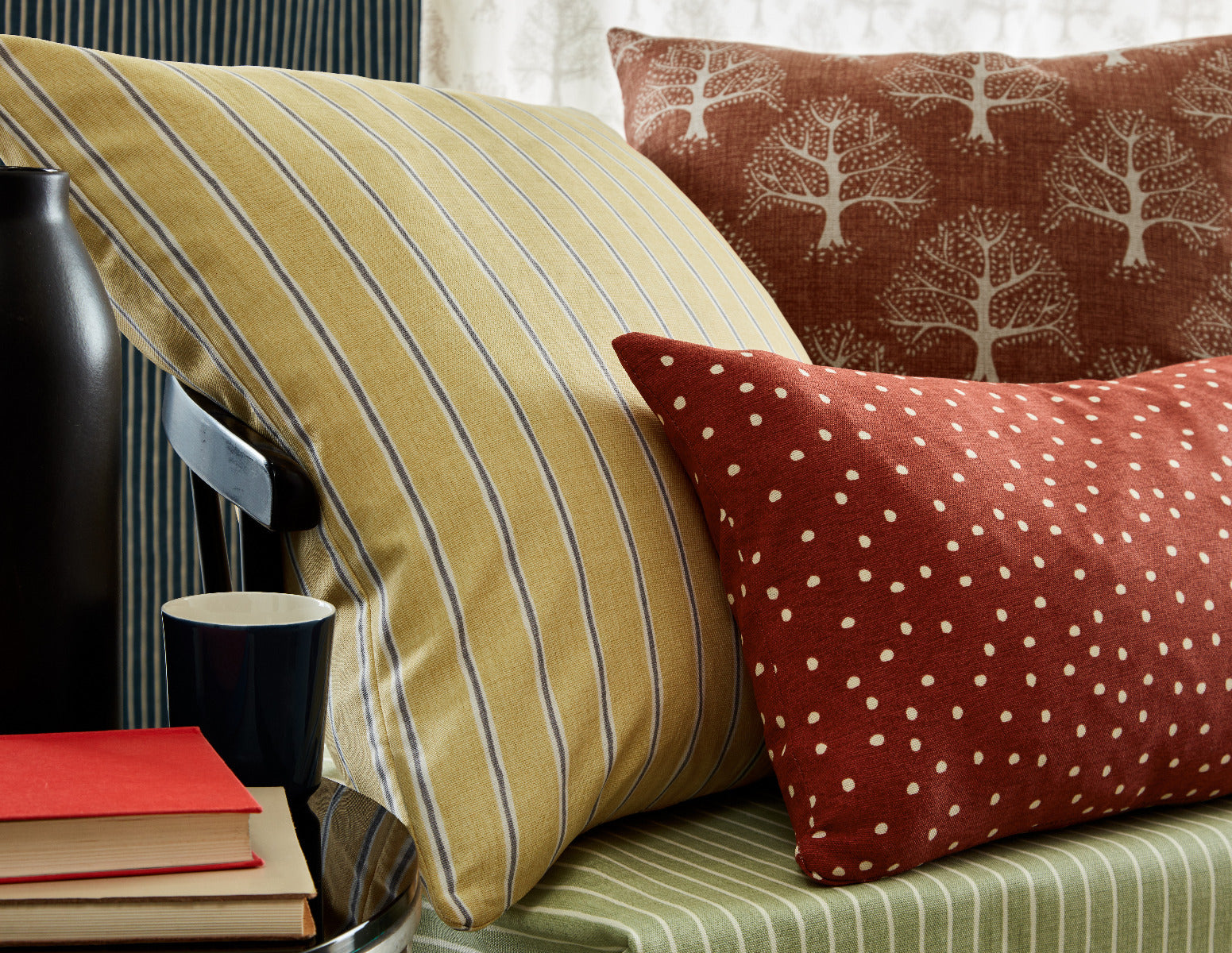 ILiv Pencil Stripe Flint