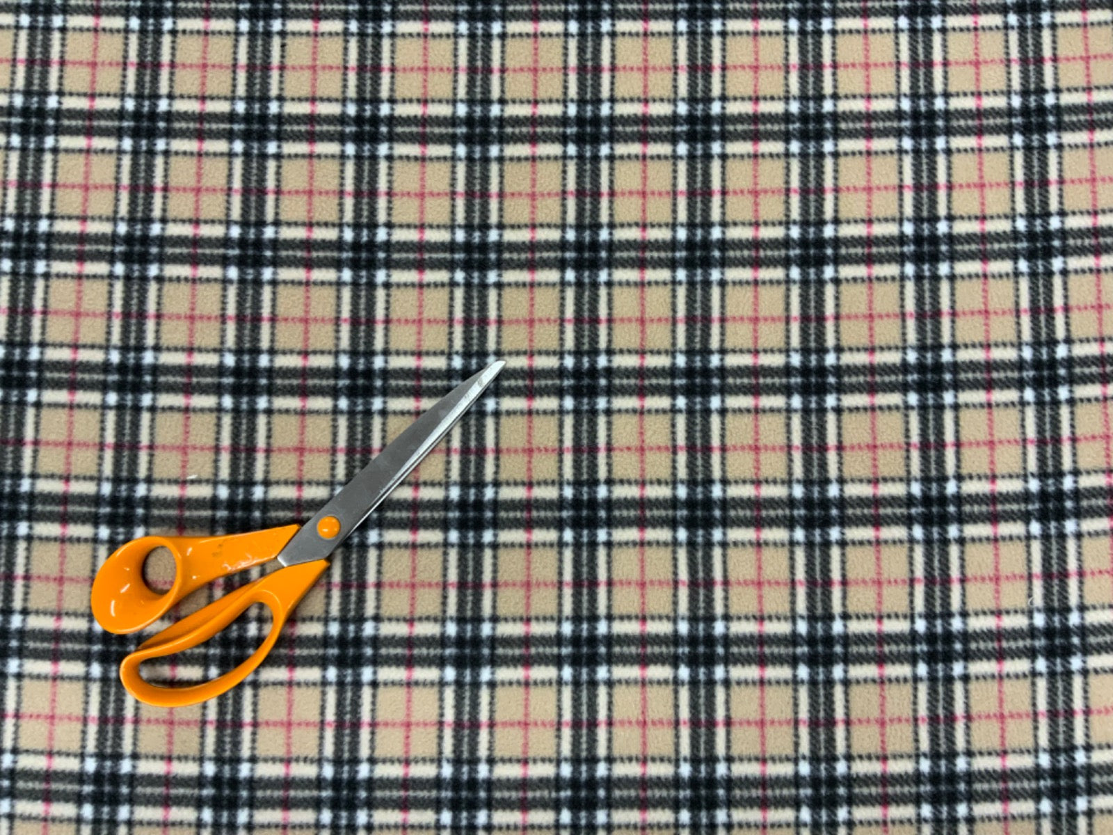 C715 Tartan Fleece Beige Black