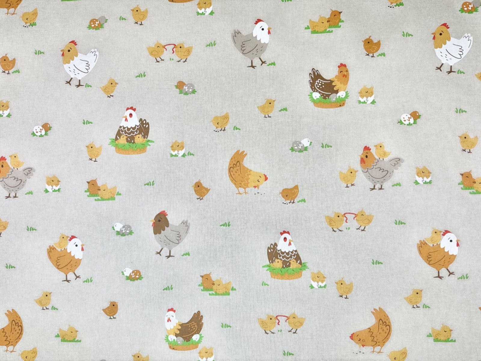 T515 Happy Chicken Family Linen