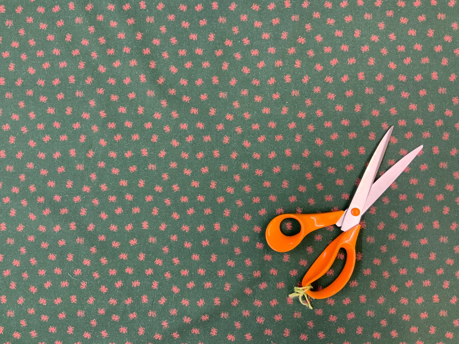 S115 Welsh Dragon Dress Cotton Green