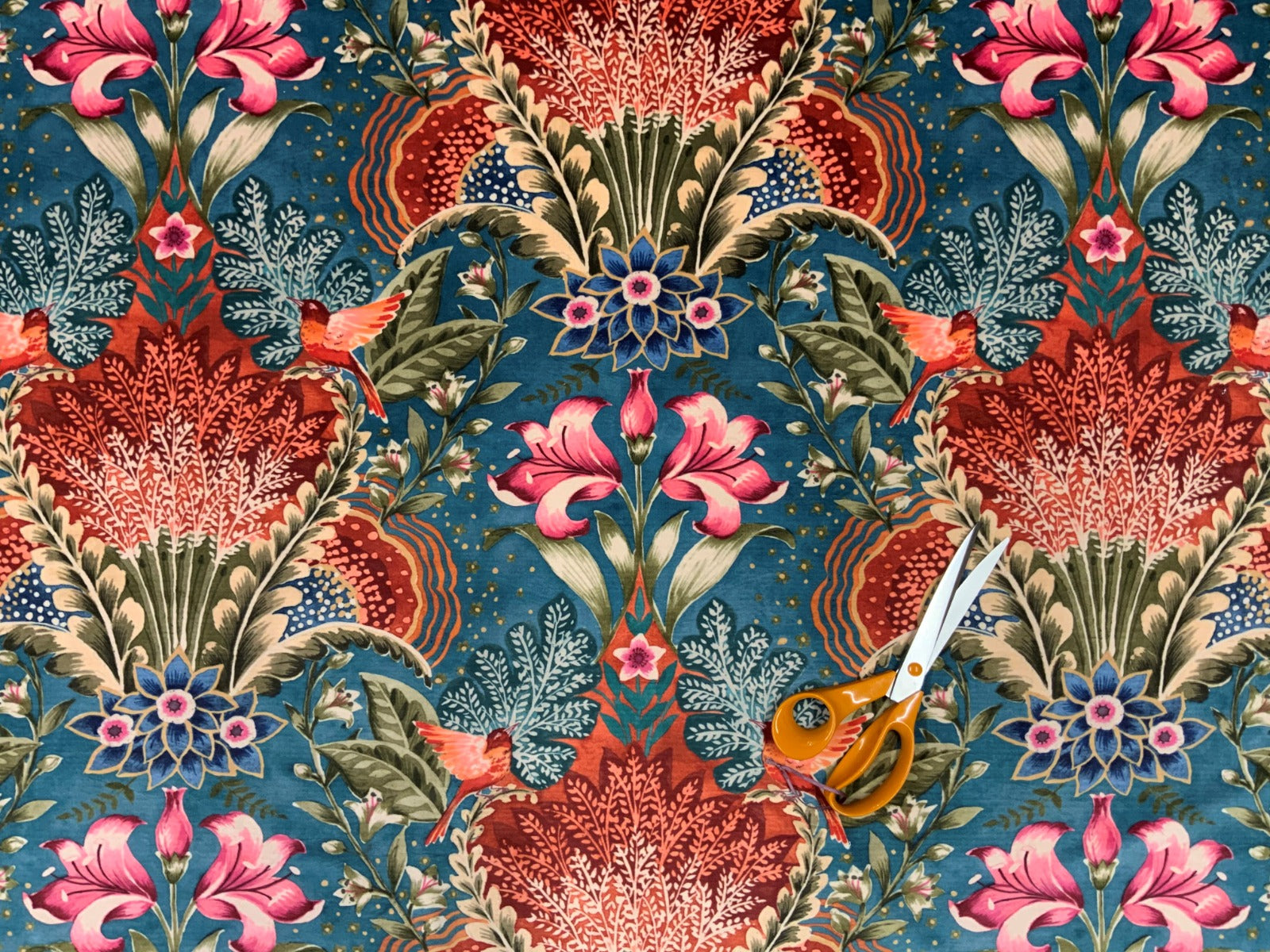 iLiv Babooshka Tapestry