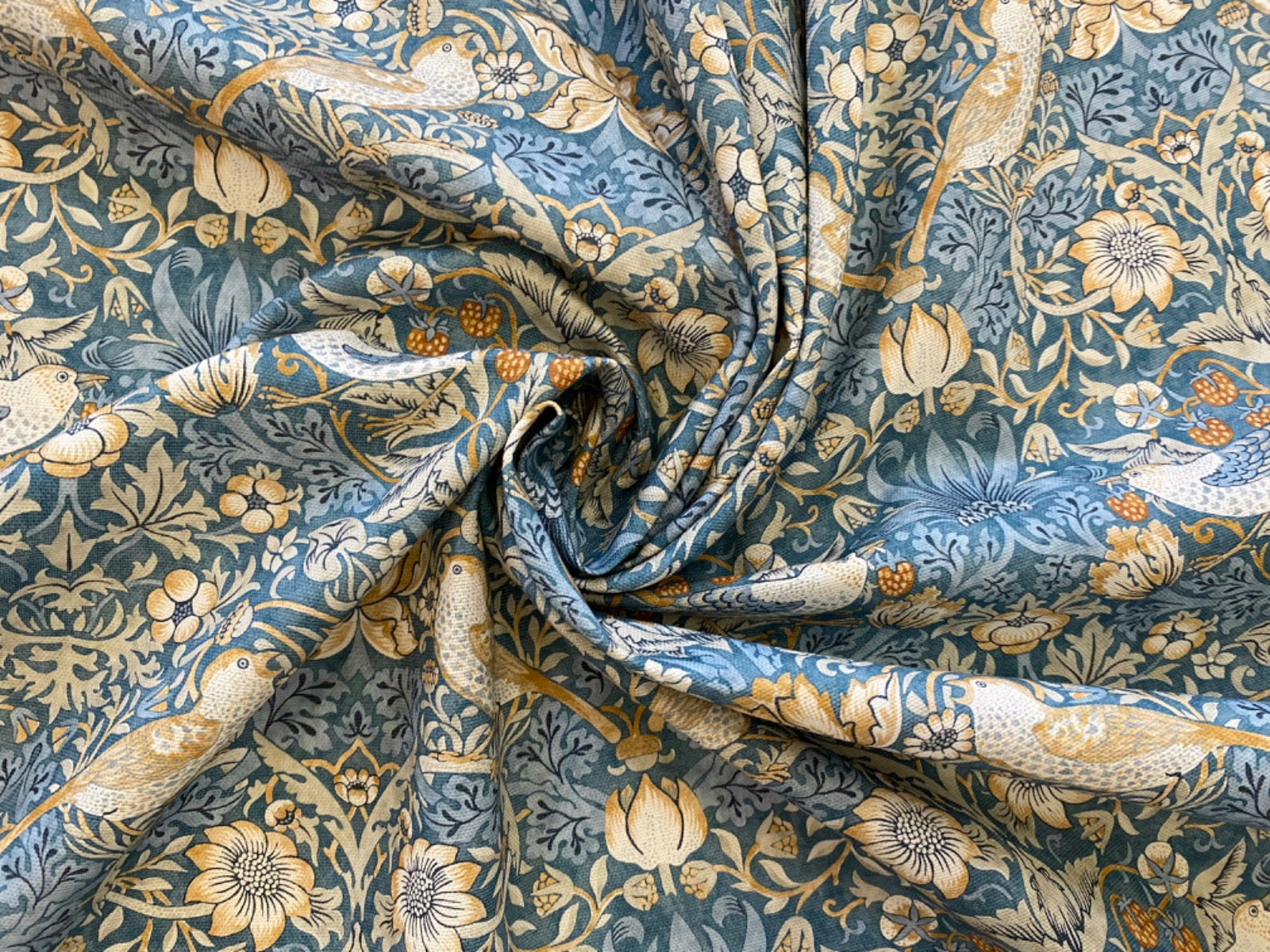 Clarke & Clarke Strawberry Thief Teal