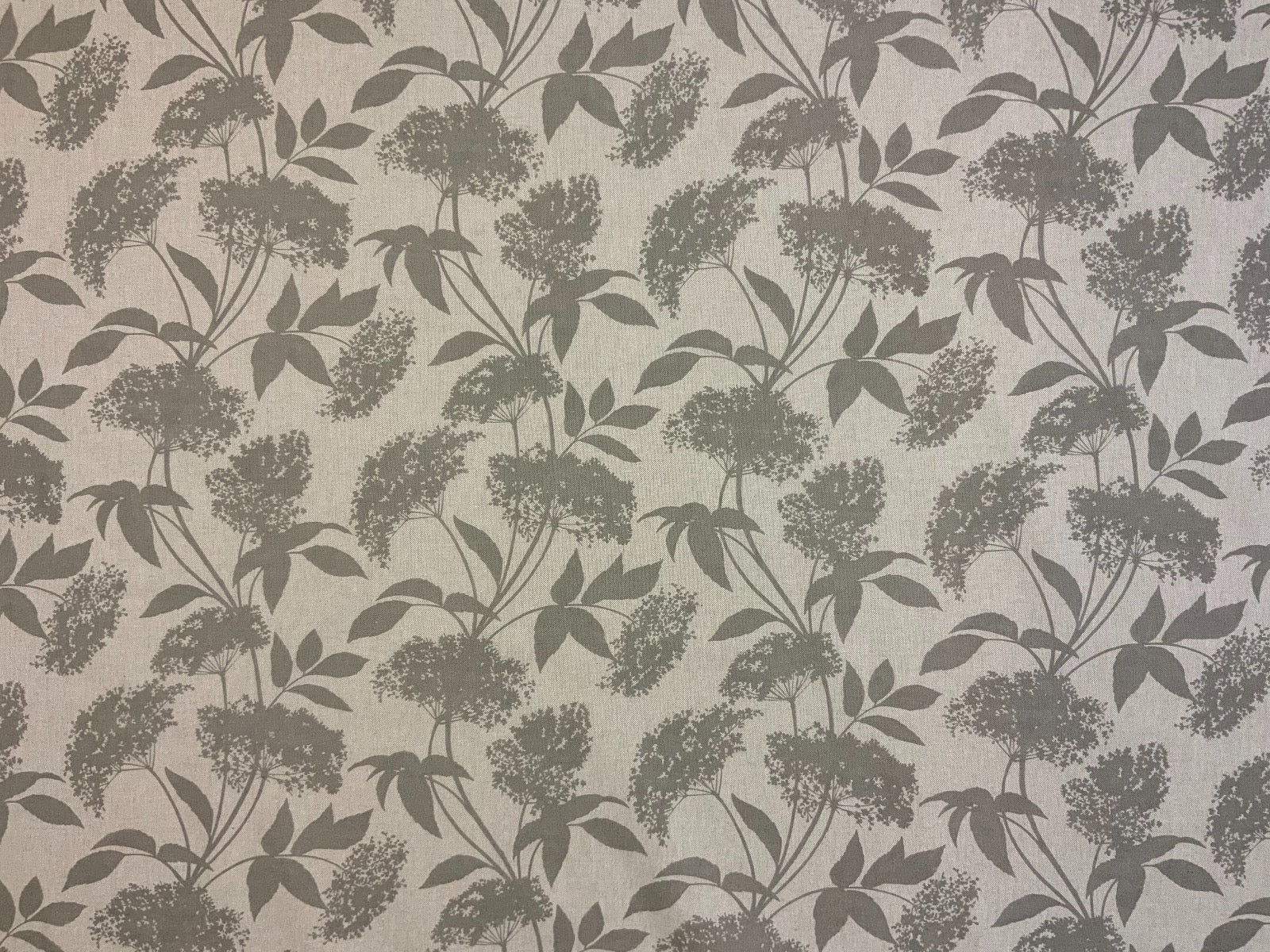 S185 Elderflower Taupe