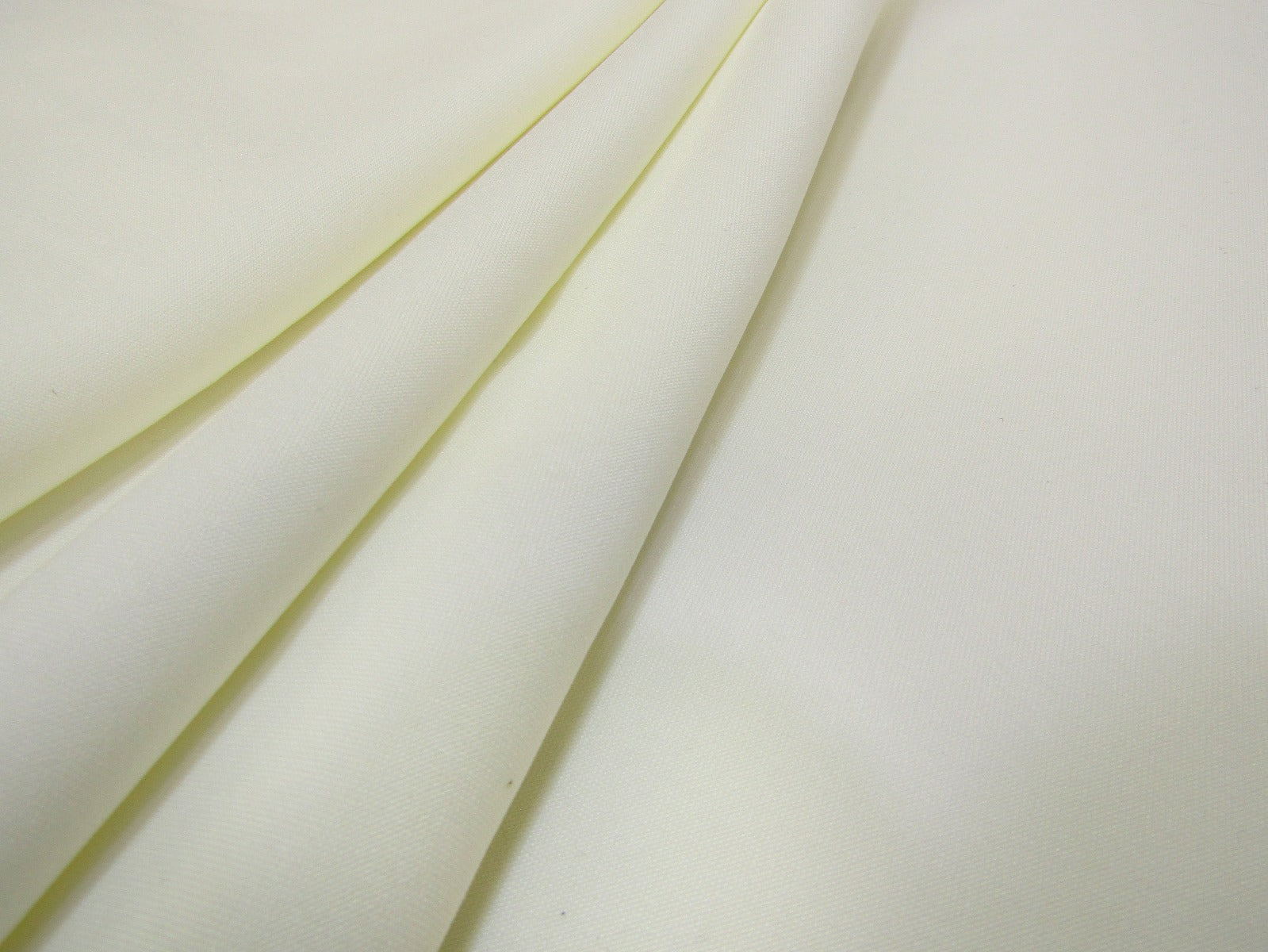 Mini Matt (Bi-Stretch) Ivory