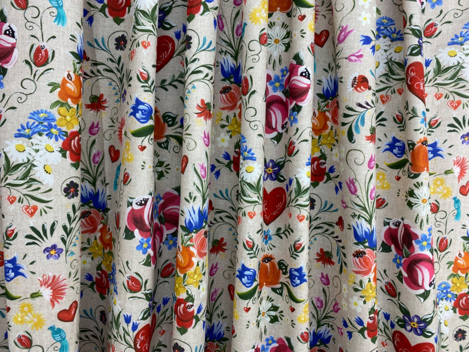 T535 Folklore Flowers Multi