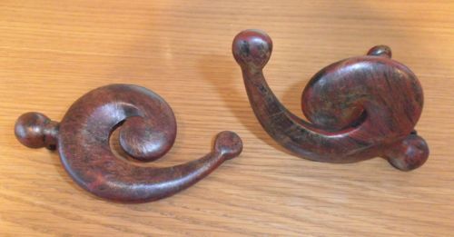 Castillian Seville Red Gold Holdback