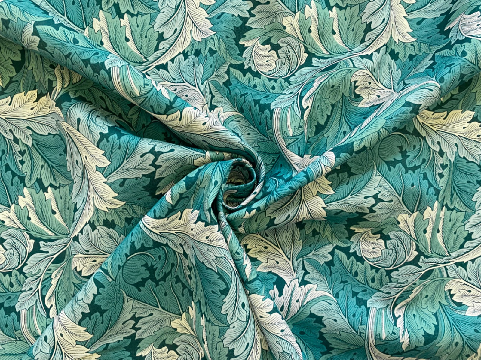Clarke & Clarke Acanthus Teal