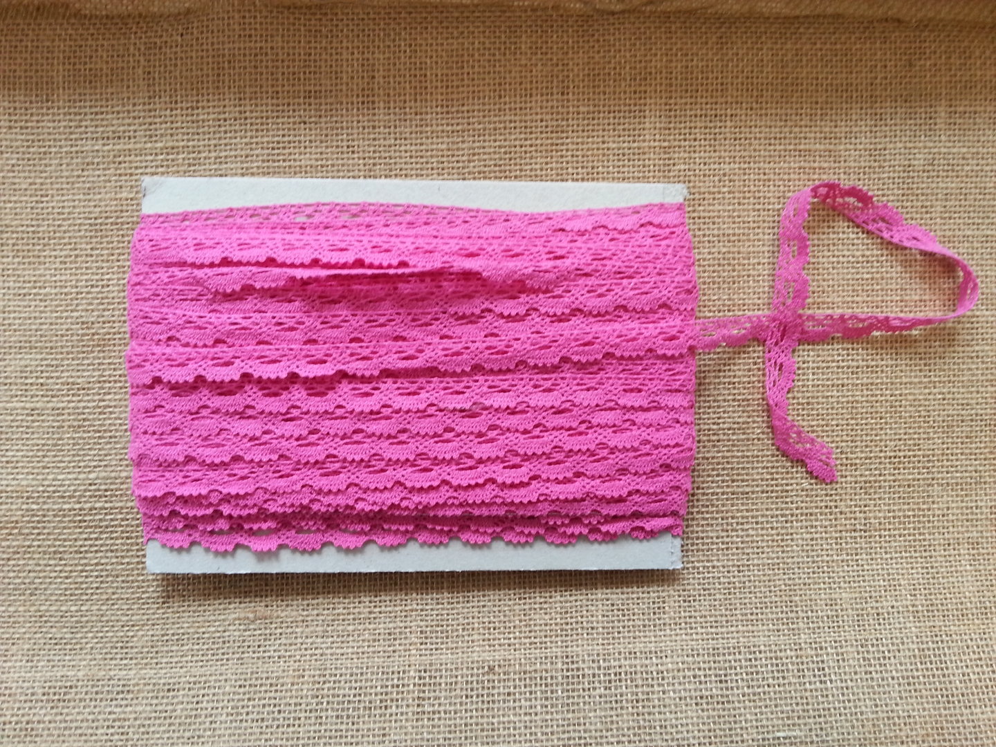 Cotton Scalloped Edge Trim Pink