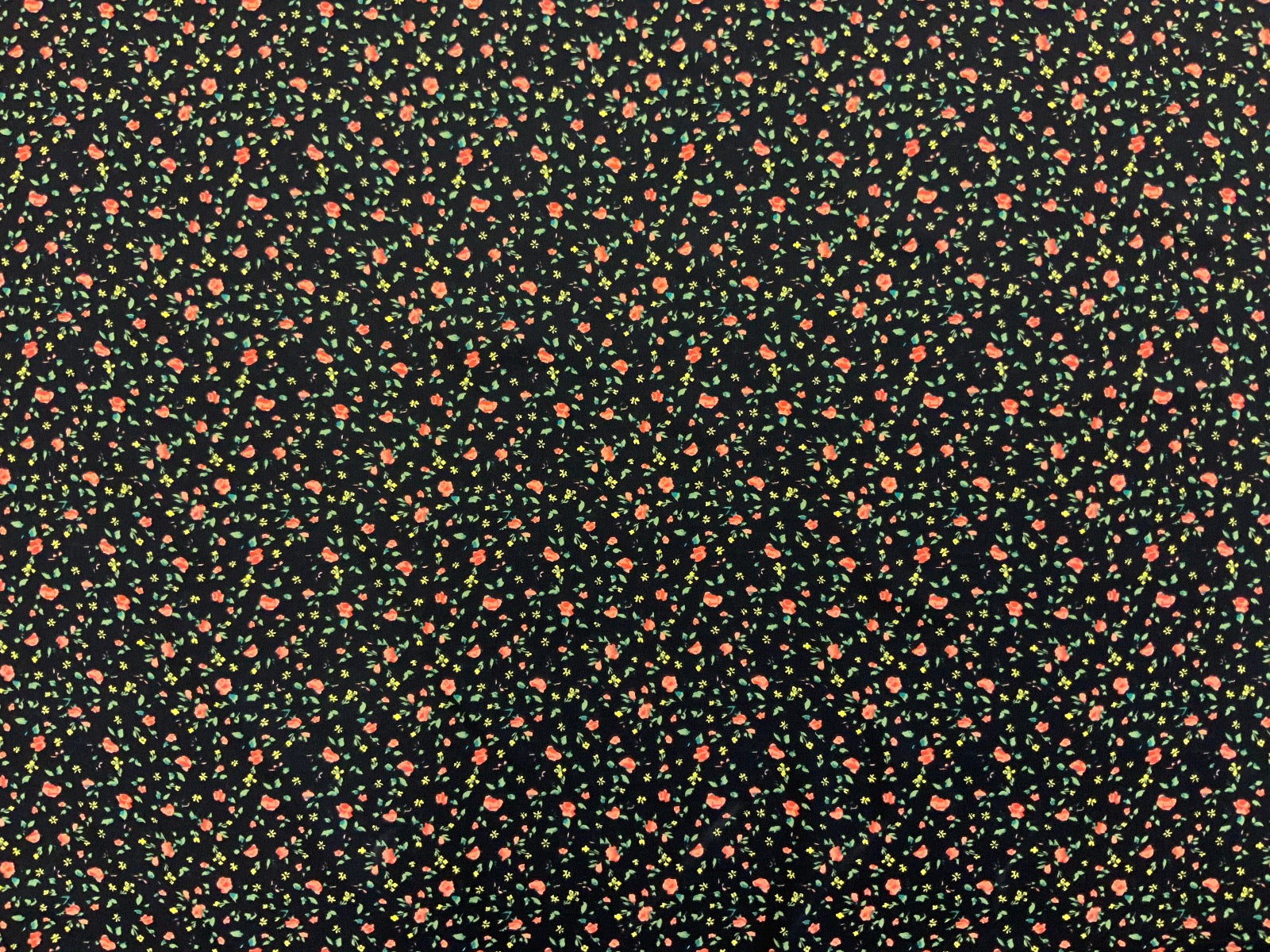 I358 Ditsy Floral Soft Drape