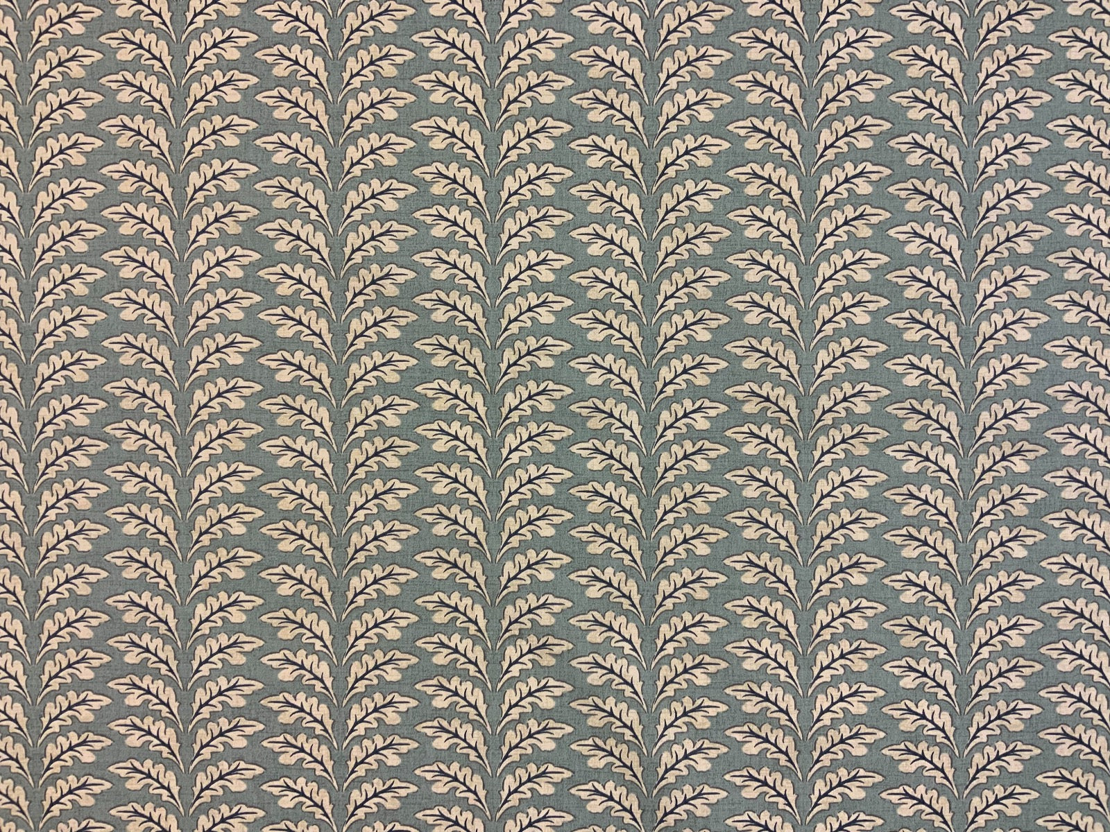 iLiv Woodcote Glacier