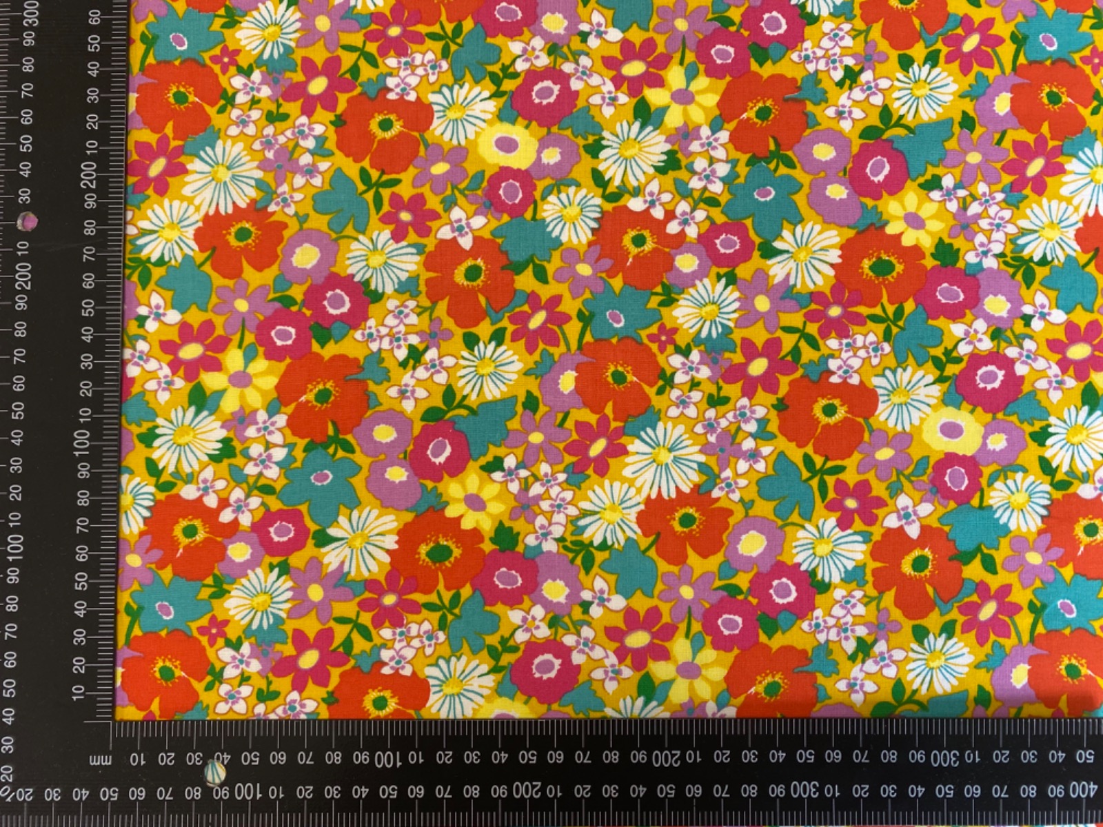 H315 Seventies Flower Cotton Sunshine