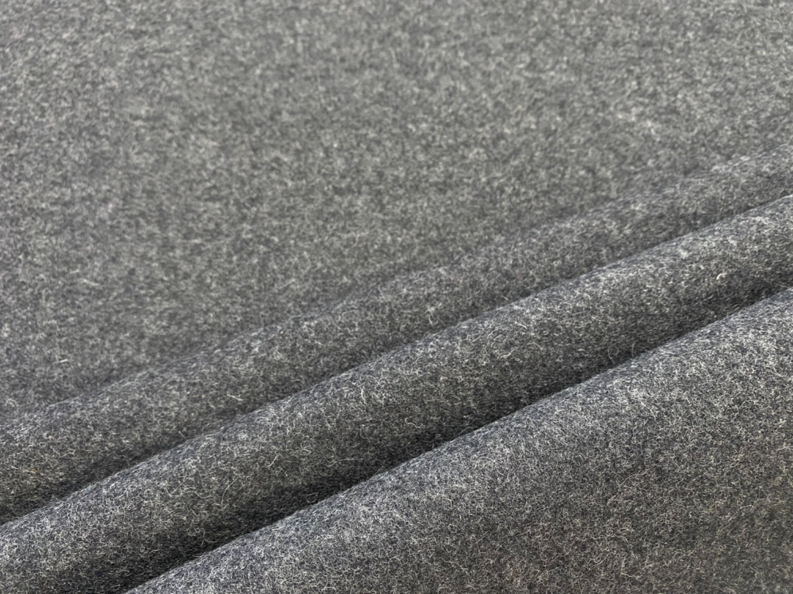 100% Wool Serge Marled Grey U269