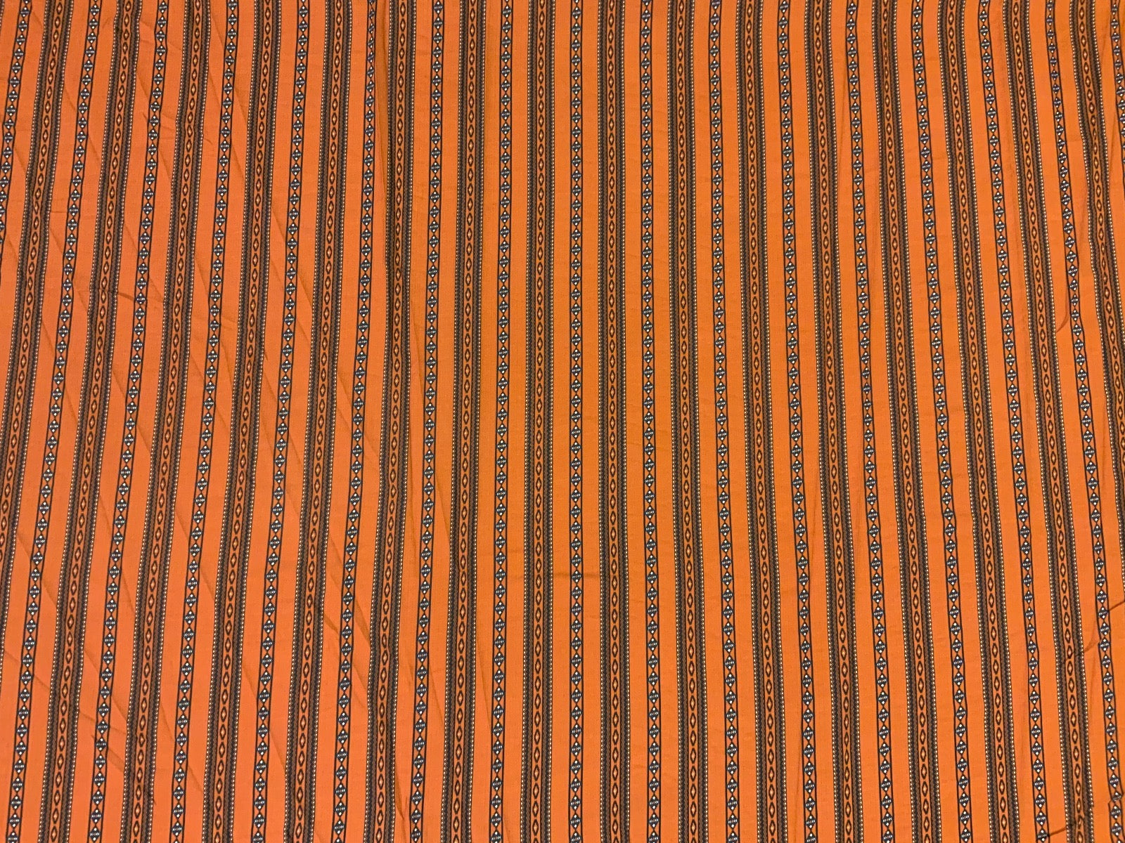 F218 Aztec Tribal Stripe Rust