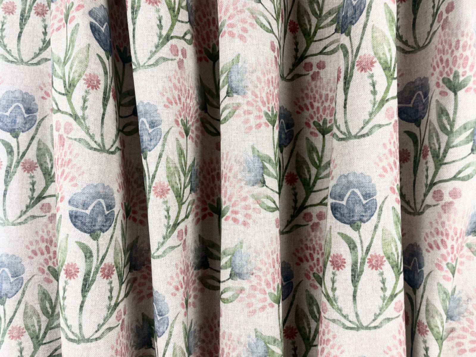 E203 Blooming Meadow Multi