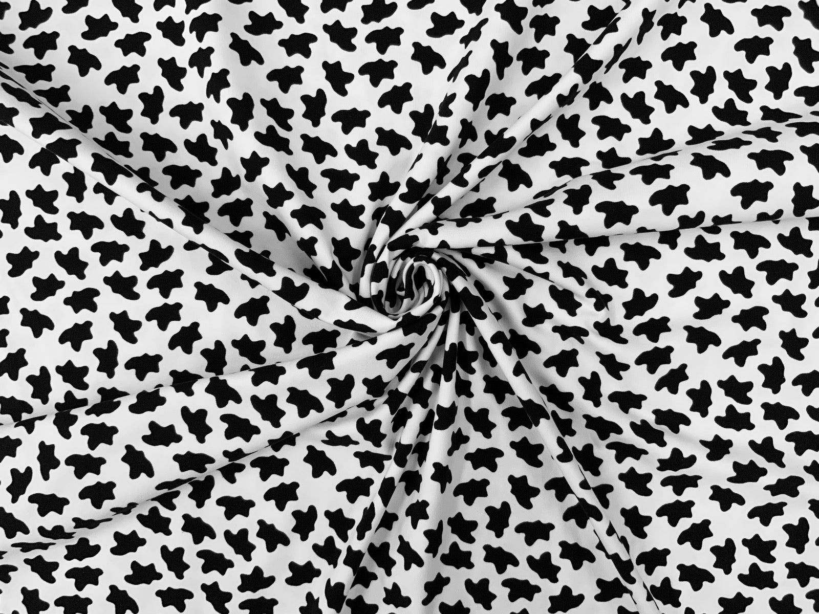 B346 Cow Print Jersey Black and White