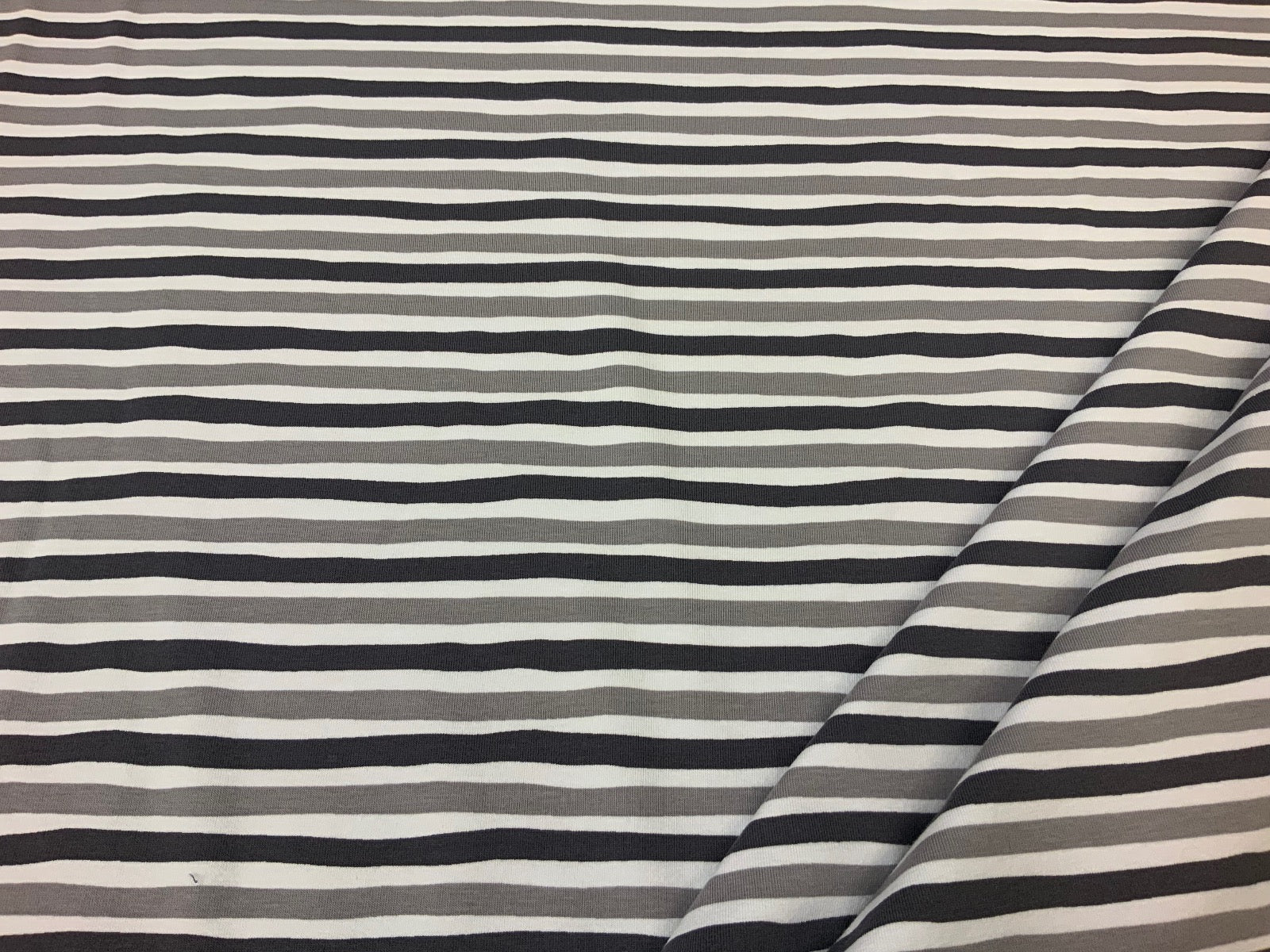B365 Painted Stripe Jersey Grey/White