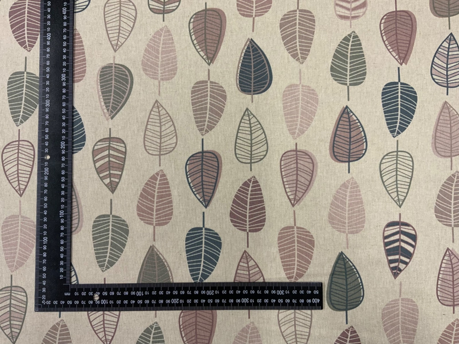 T512 Lino Leaf Block Print Scandi Linen