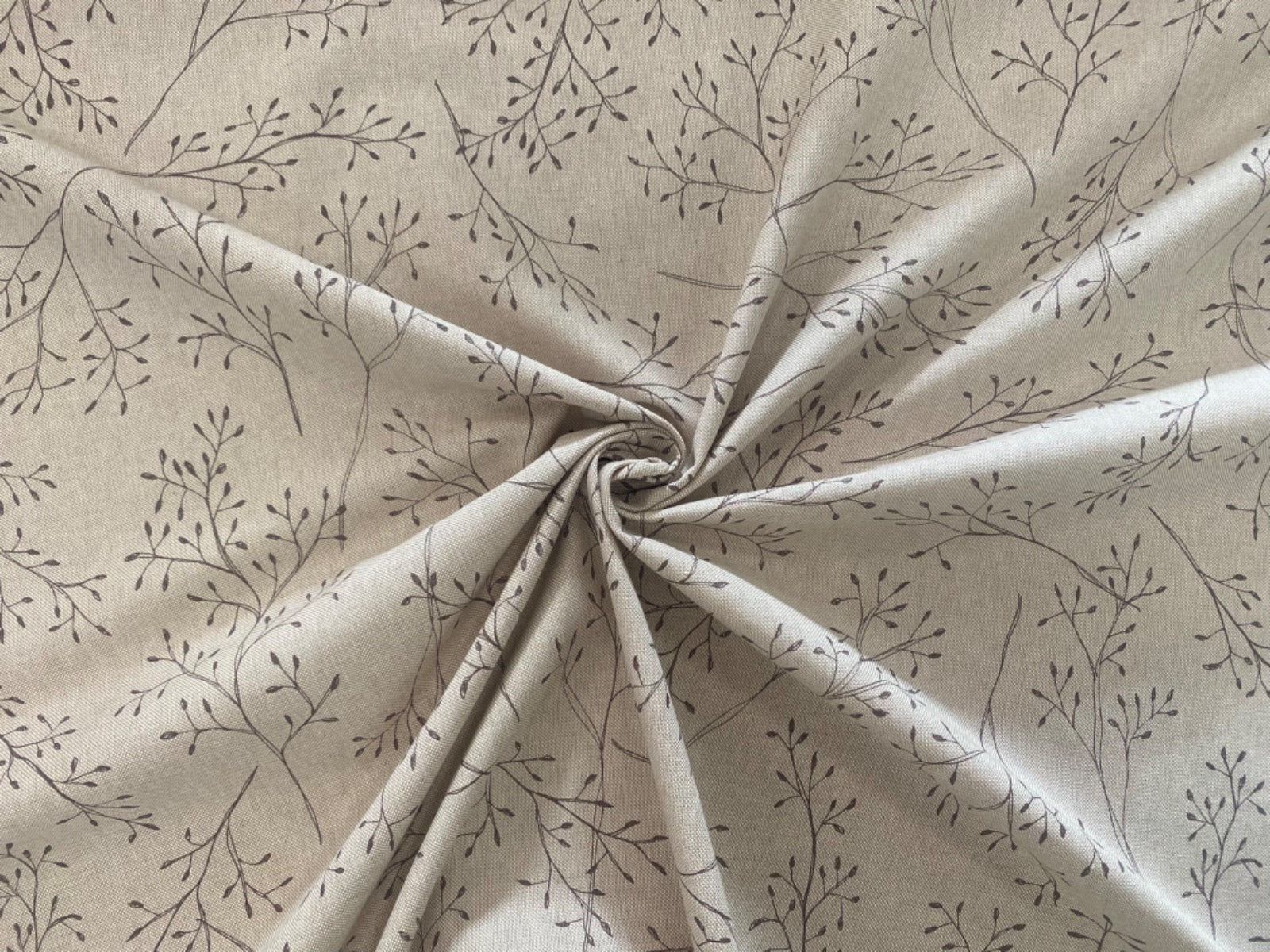 T466 Botanical Sketch Linen