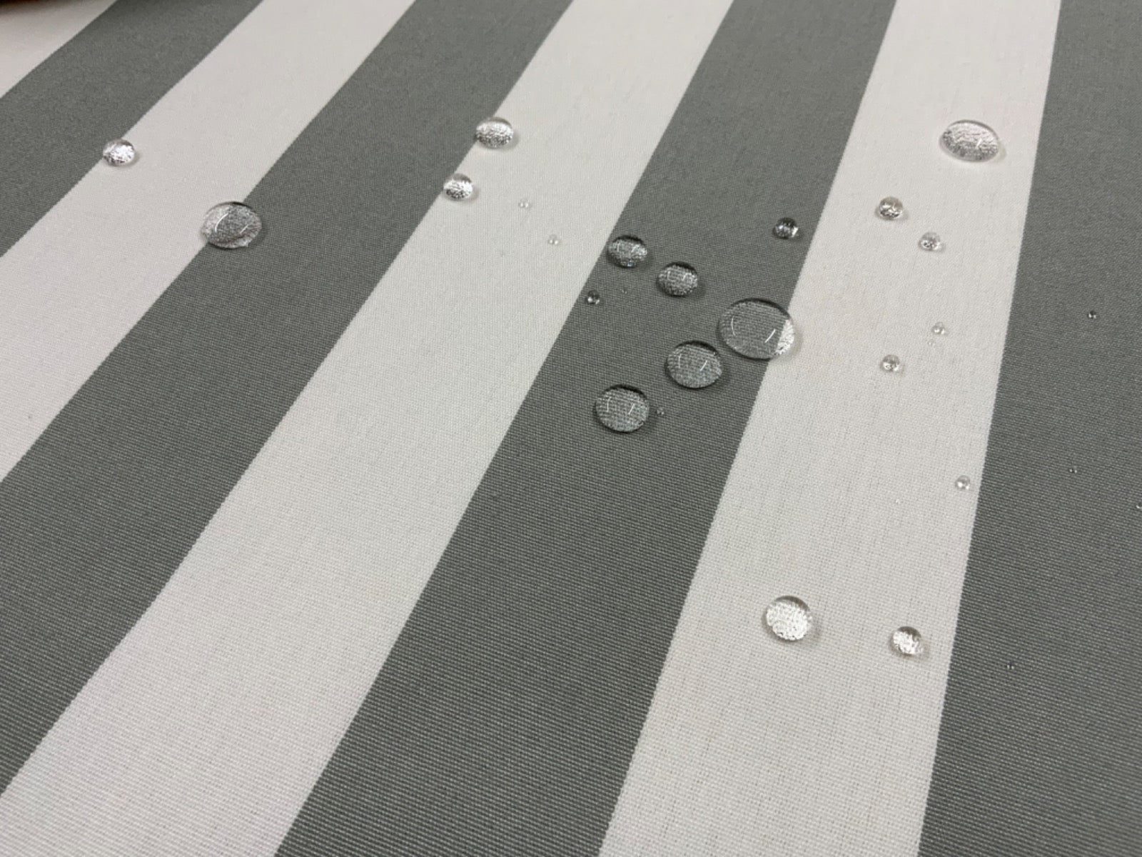 T539 Outdoor Indoor Water Repellent Bold Stripe Grey