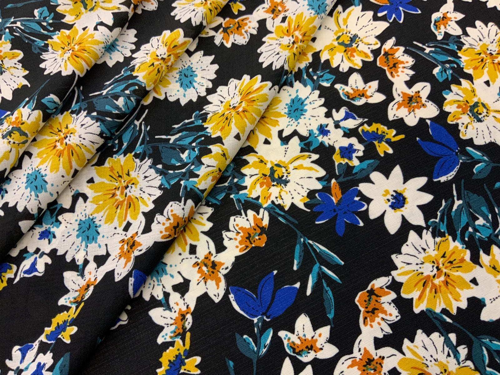 F197 Spring Blooms Multi