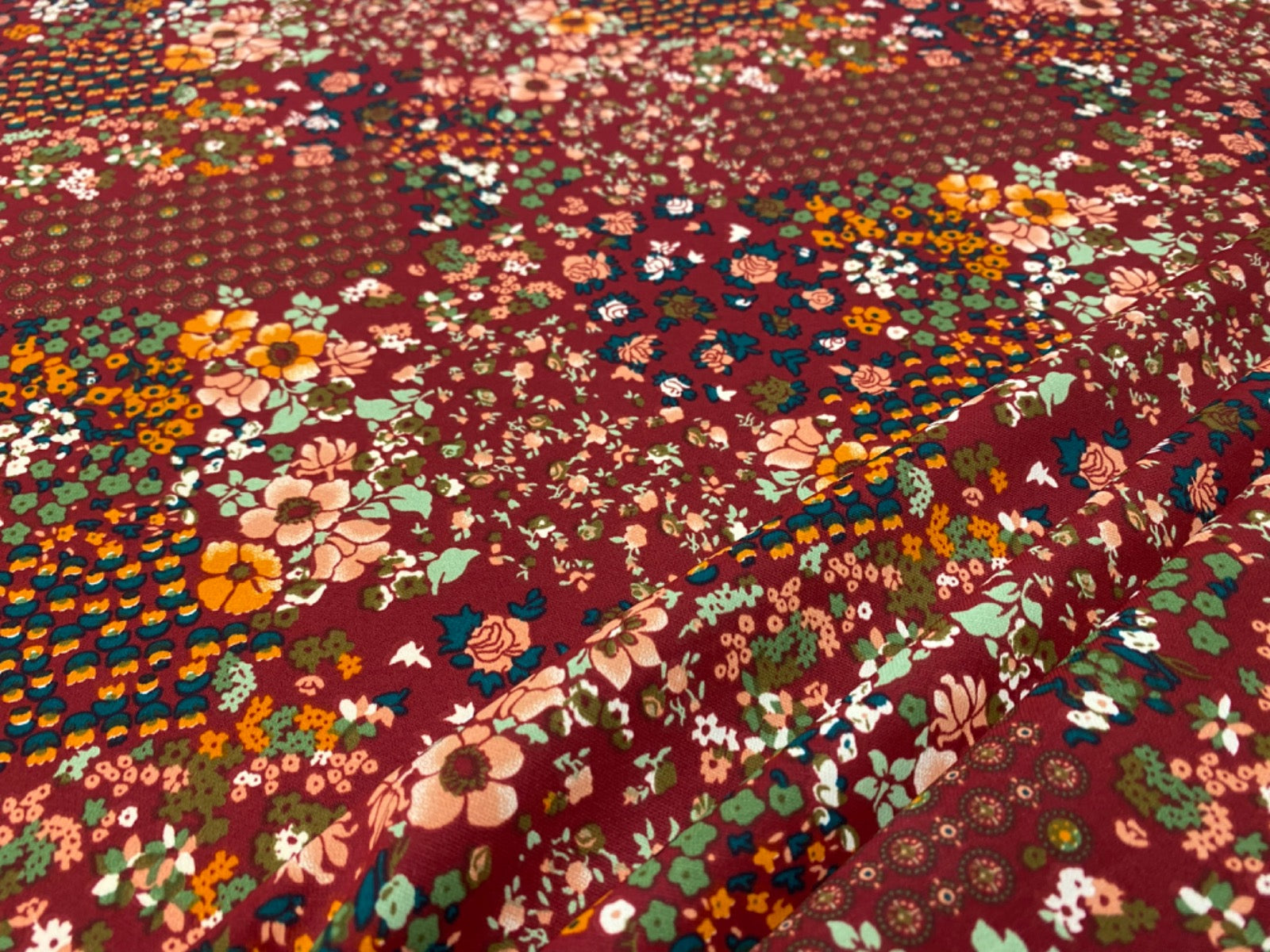 F340 Flower Patch Soft Drape Red