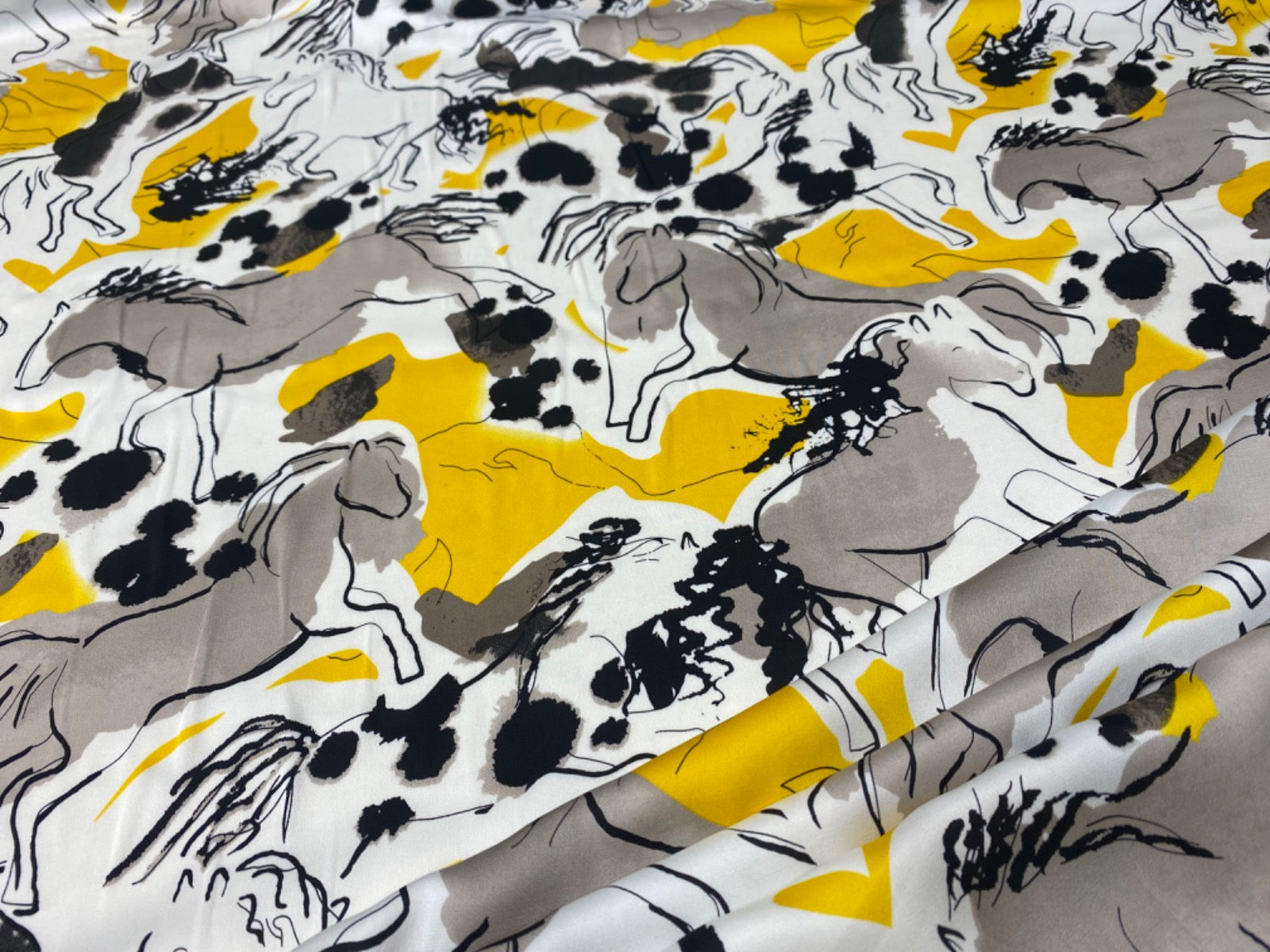 F342 Ride Away Satin Yellow