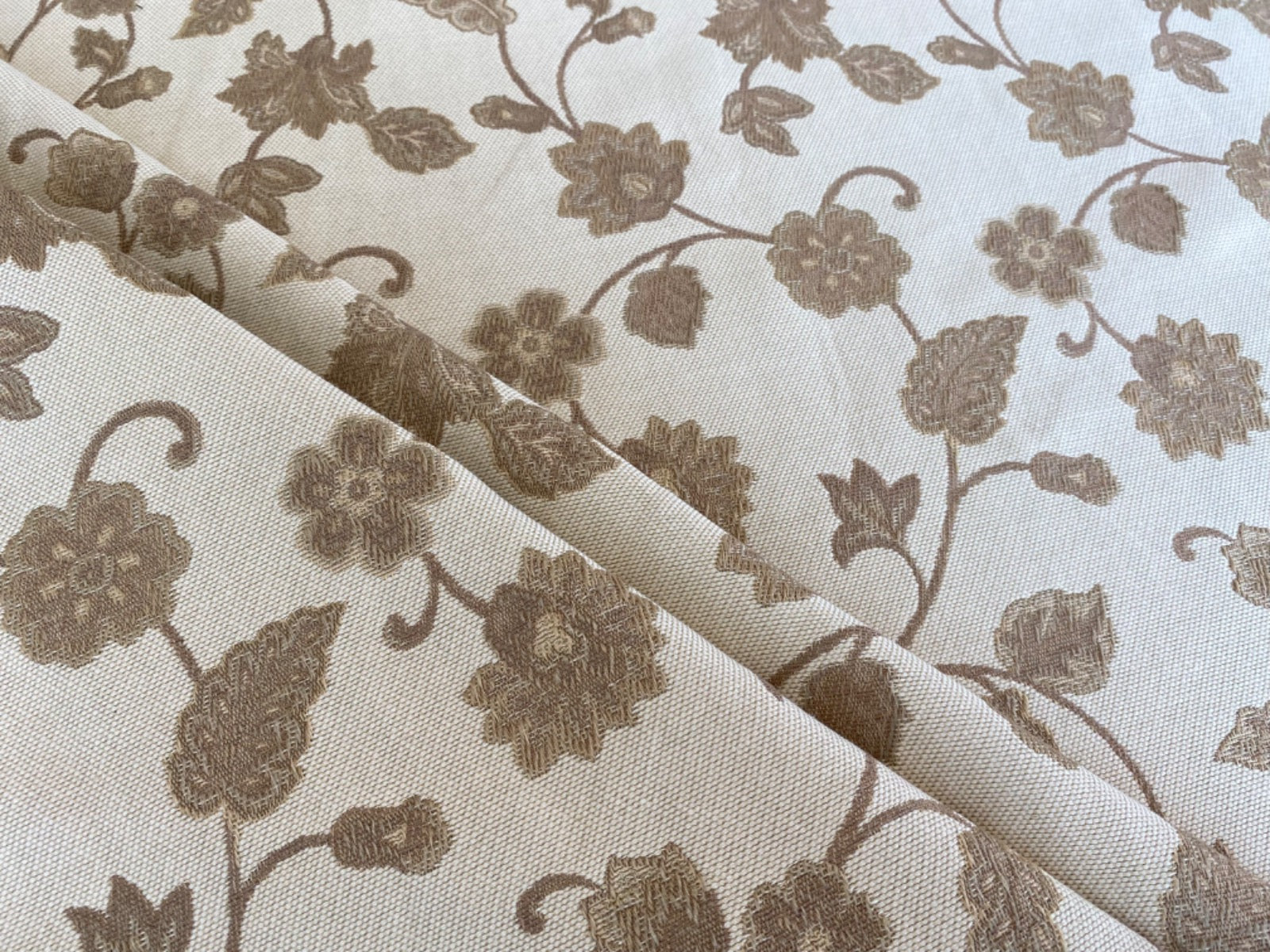 Tex Ex 2613 Bess Floral Tapestry Biscuit