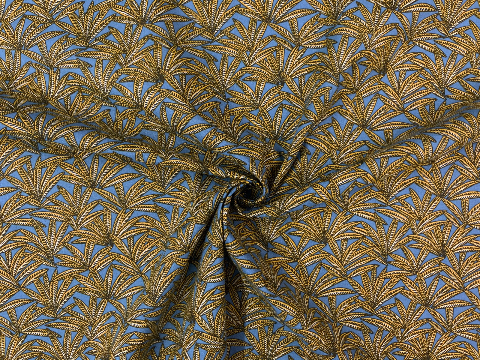 Jungle Leaf Blue H245