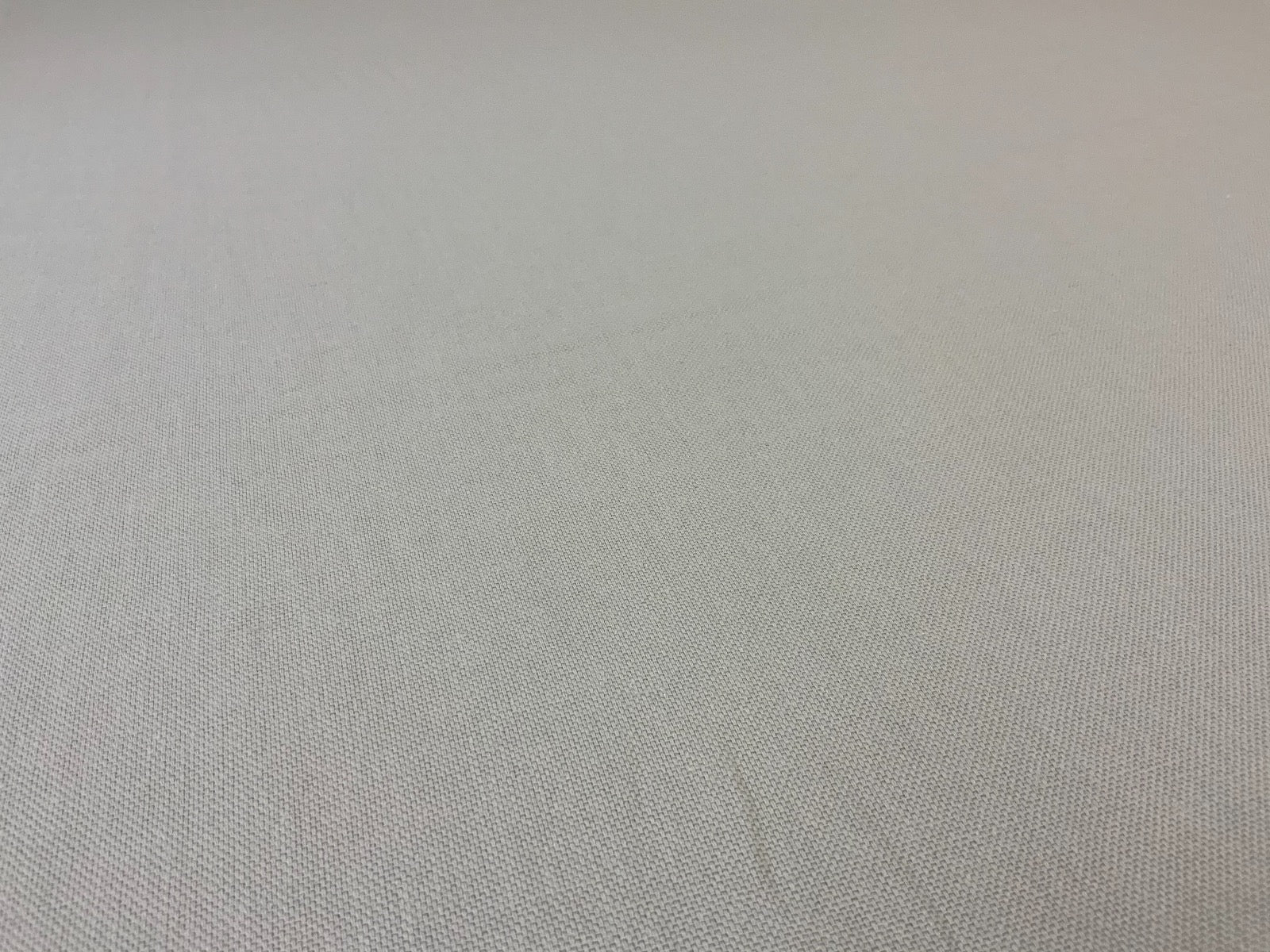 V04 Eco Range Recycled Linen Mix Silver