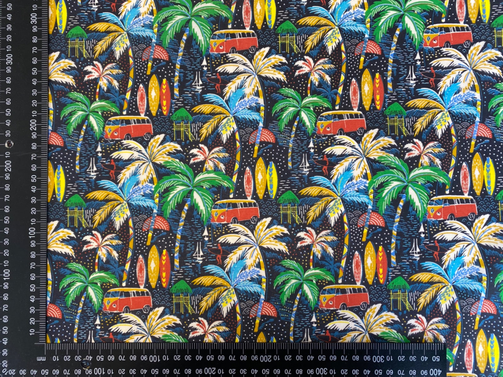 H316 Surf's Up Cotton Multi