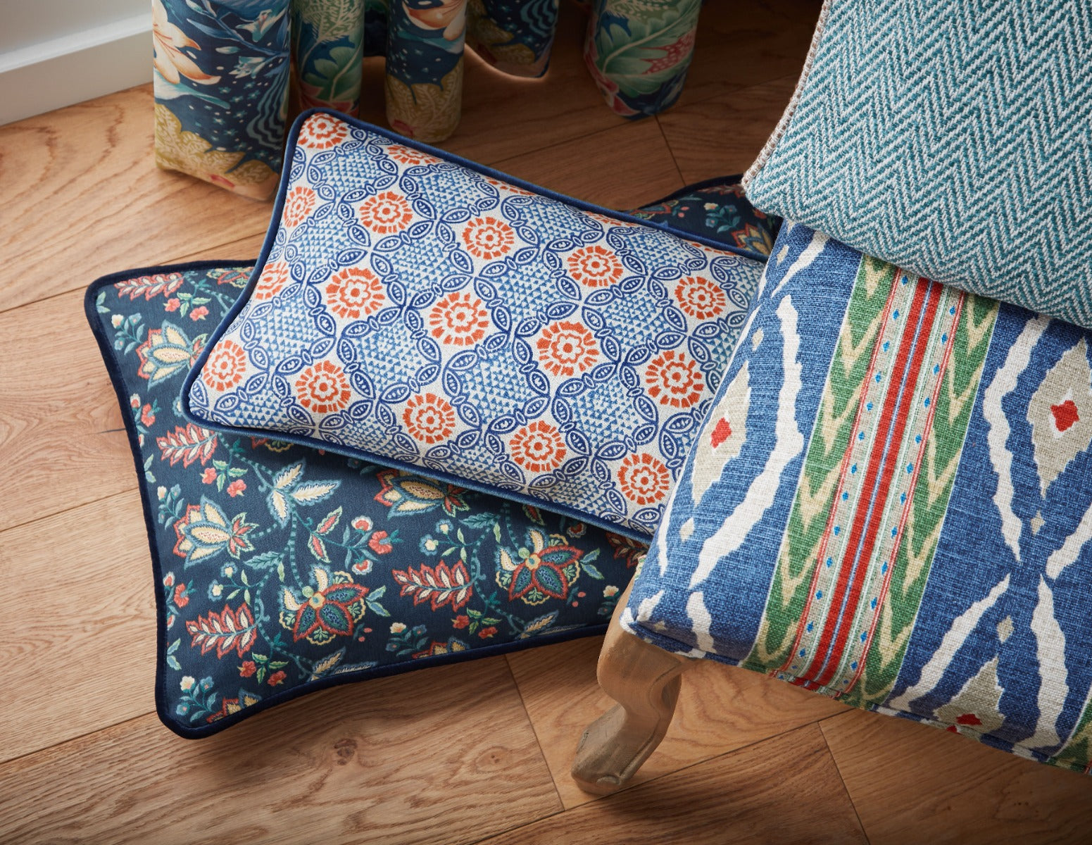 iLiv Babooshka Tapestry