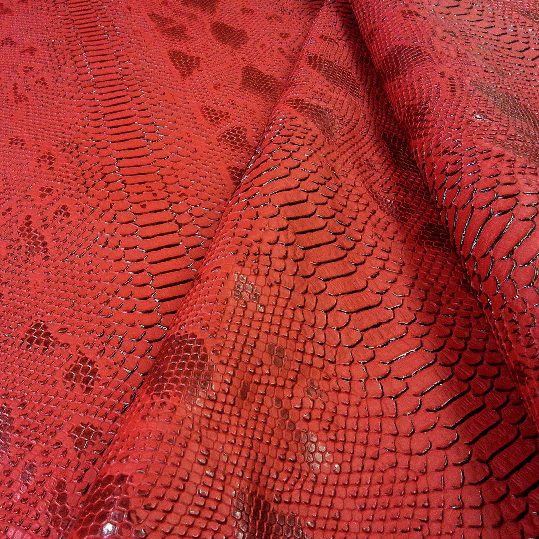 Snakeskin Leatherette Red H46