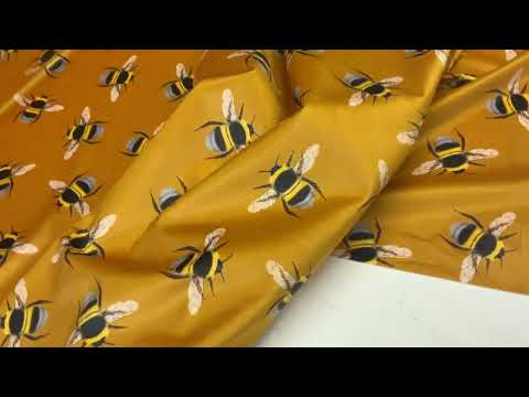 Tex Ex 2552 Bee Swarm Velvet Honey