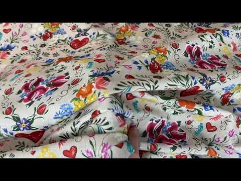 T535 Folklore Flowers Multi