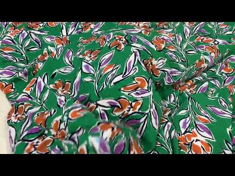 B380 Tropical Flower Viscose Bubble Cloth Green