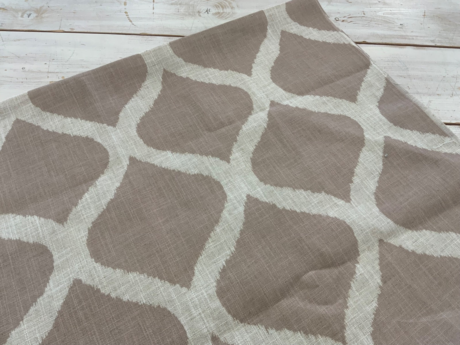 RE3969 0.9m Abba teardrop linen look (140cm wide)