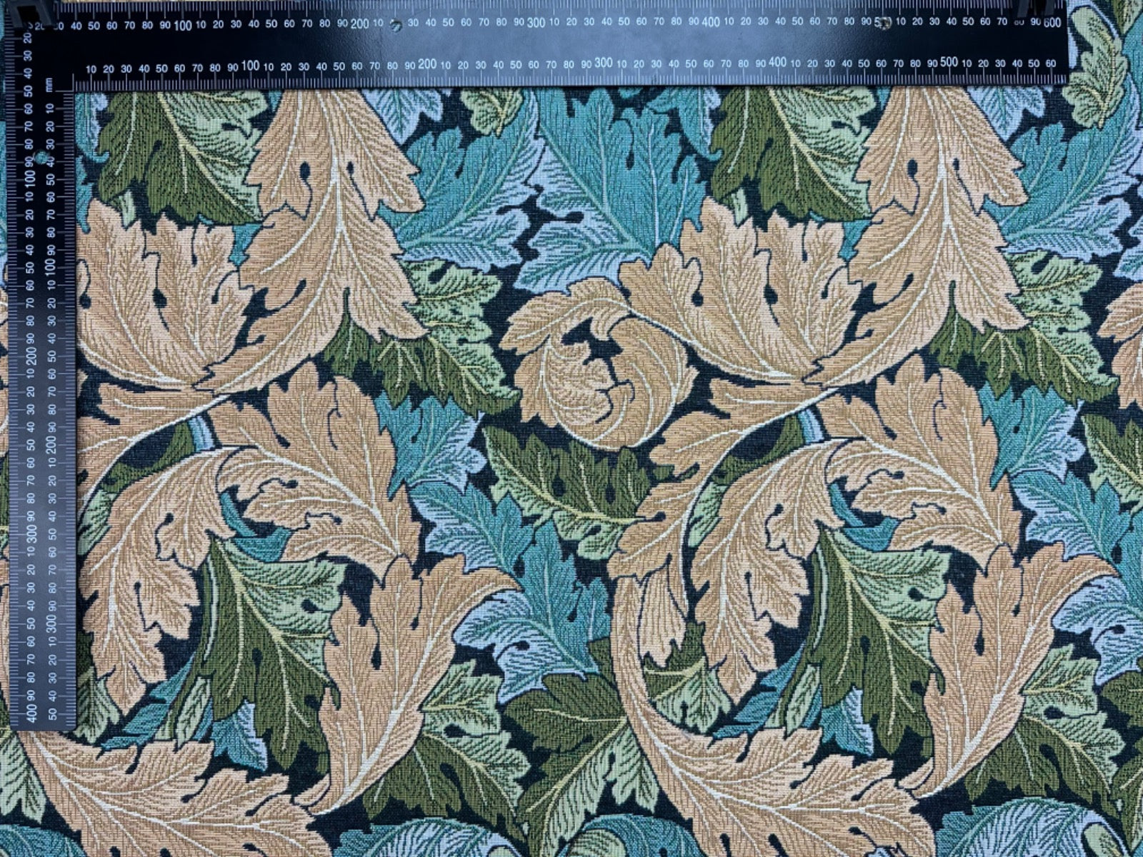 K43 Acanthus Tapestry