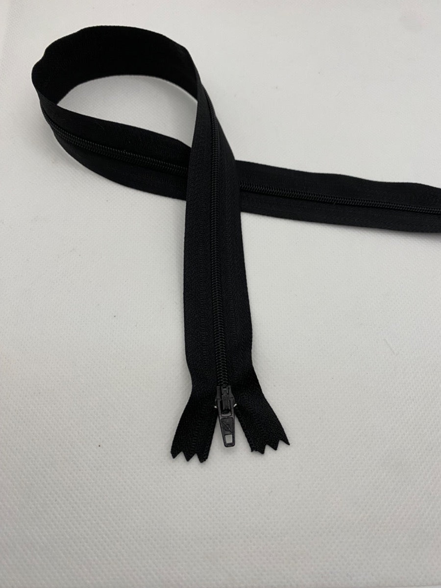 Black Zip 22”