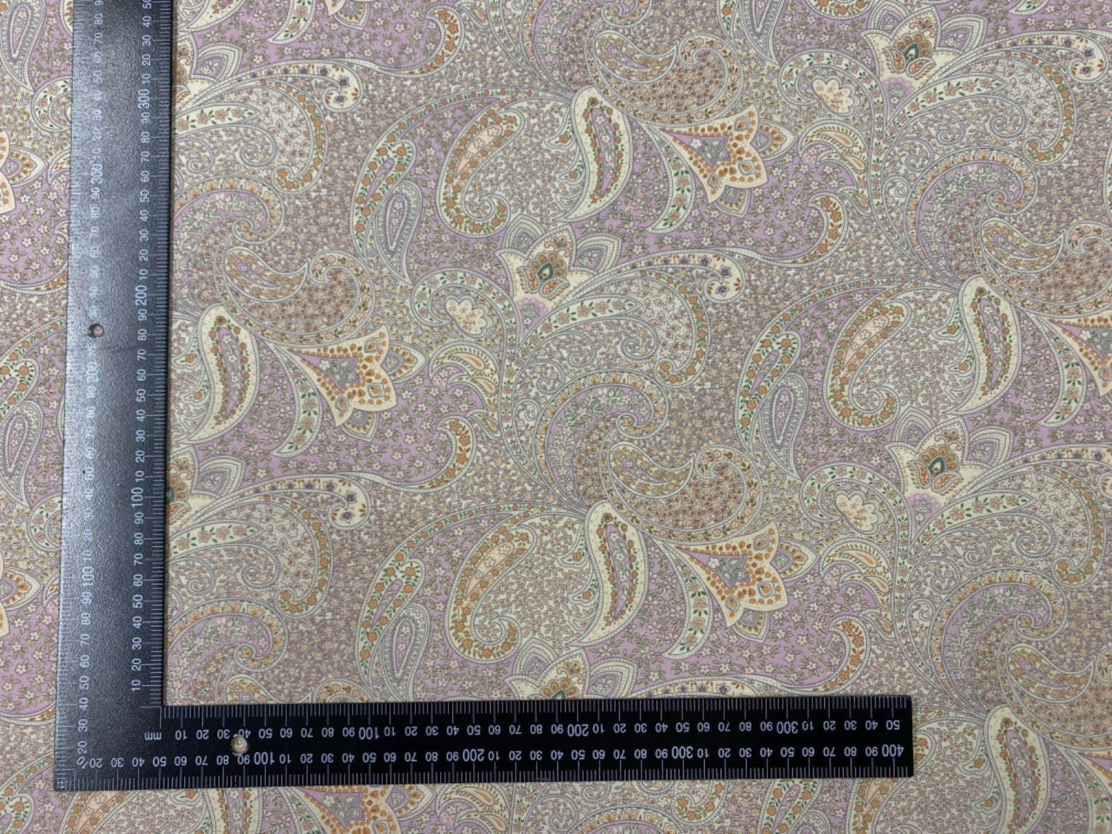 C765 Pastel Paisley cotton poplin