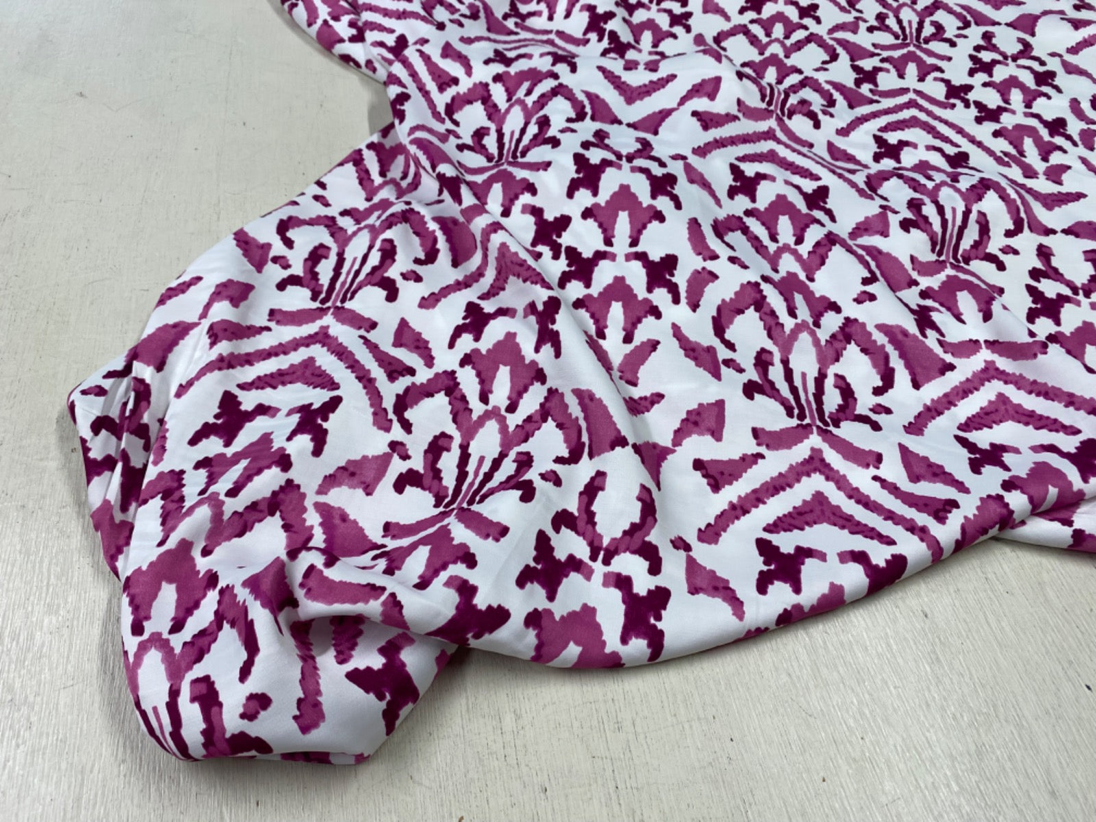 B376 Viscose Satin Painted Aztec Pink