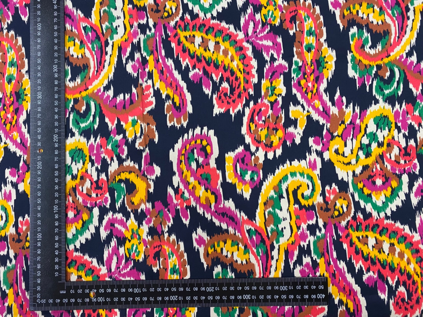 B379 Multi Aztec Comfort Cotton Black Multi