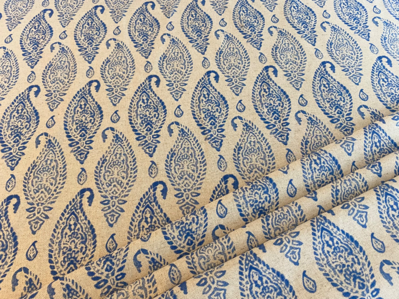 Prestigious Wollerton Cornflower