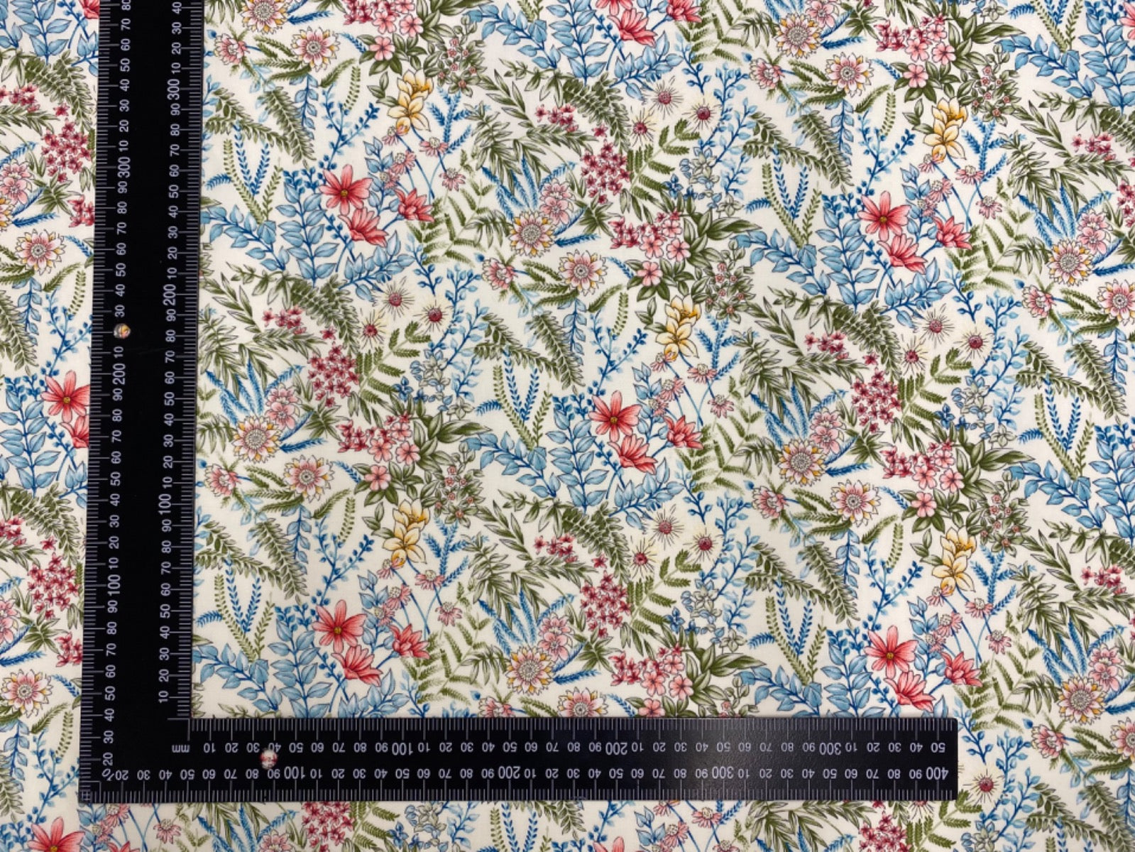 Flower Field Cotton Poplin Ivory Multi C772