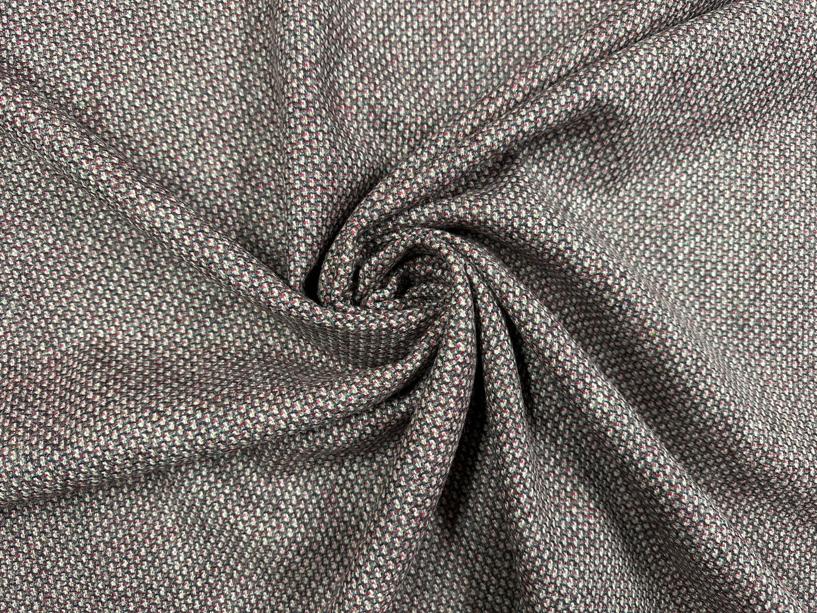 Tex Ex 2889 Honeycomb Wool Grey Raspberry