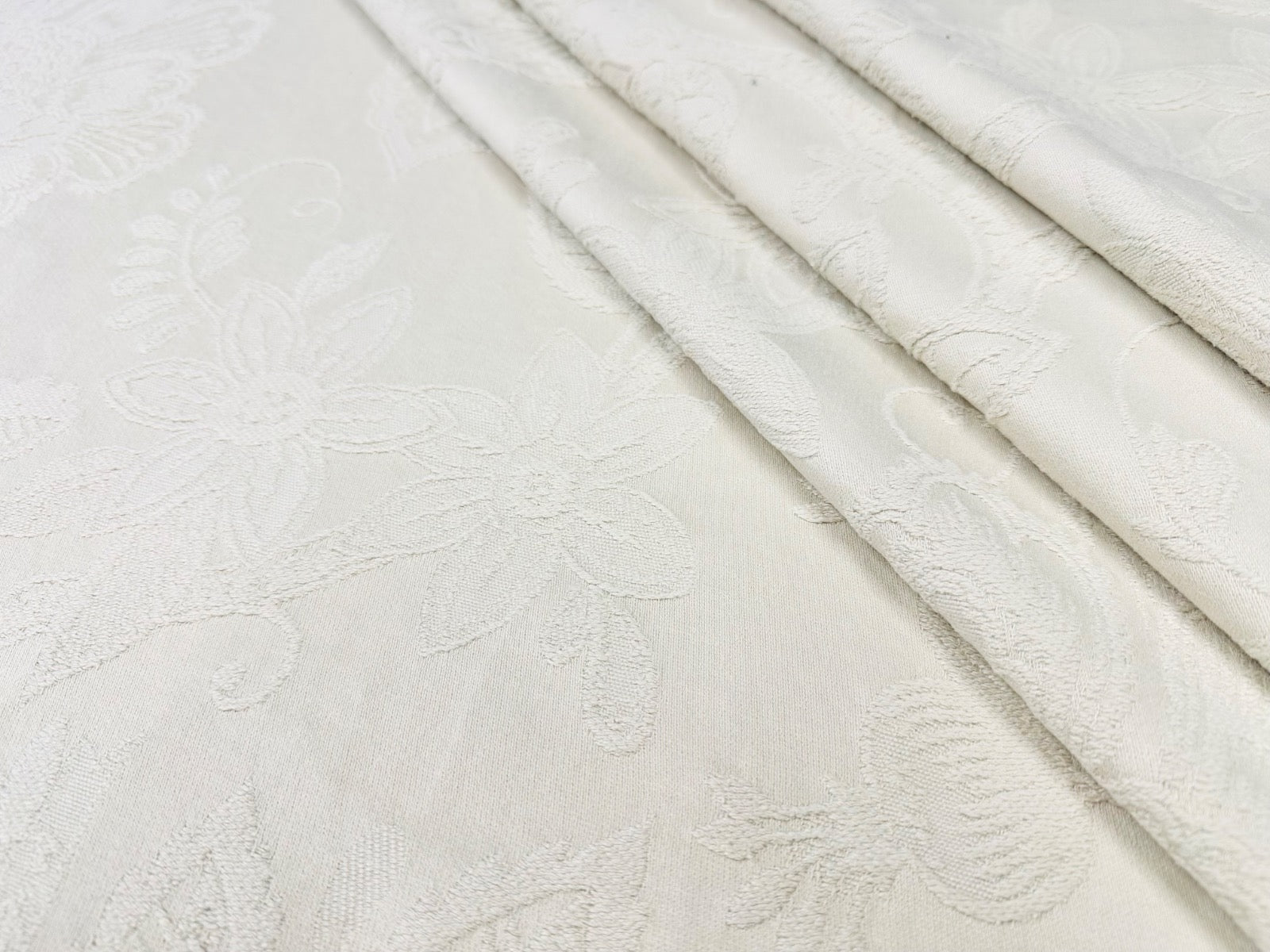 G65 Shabby Dehli Cream