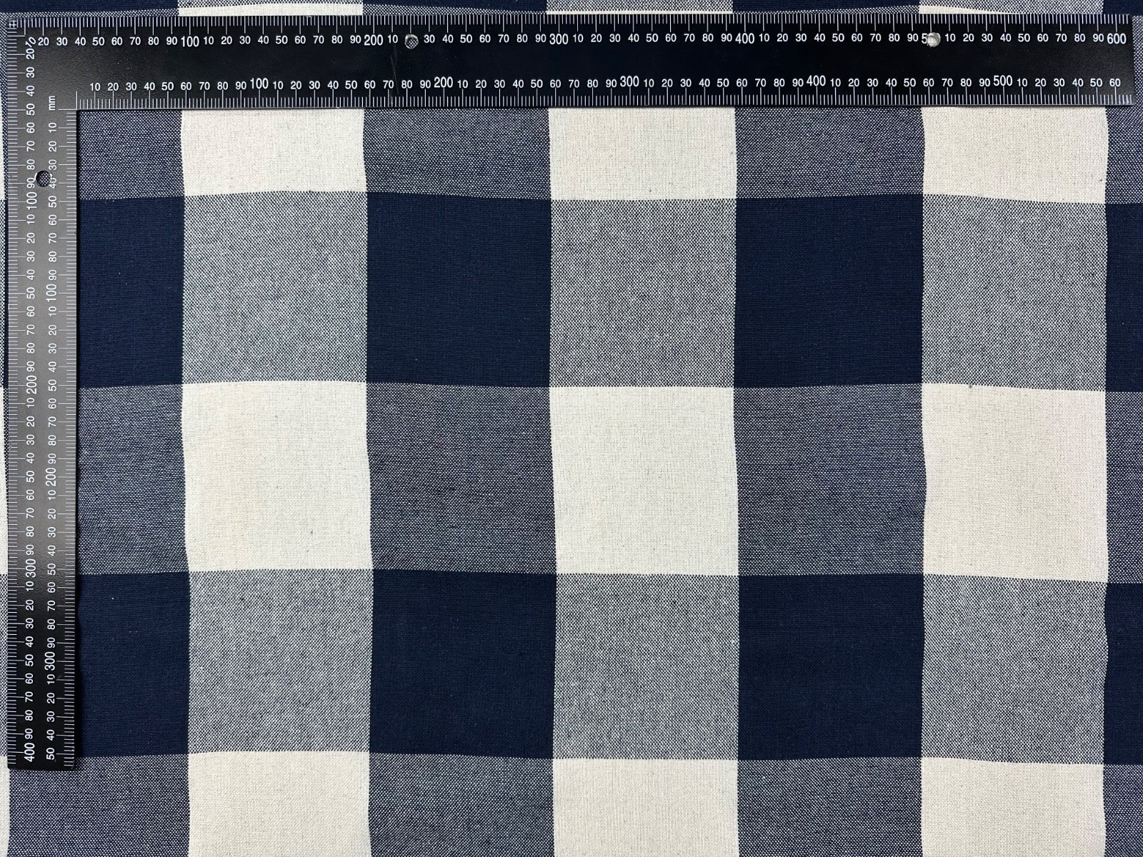 H394 Rustic Giant Gingham Navy