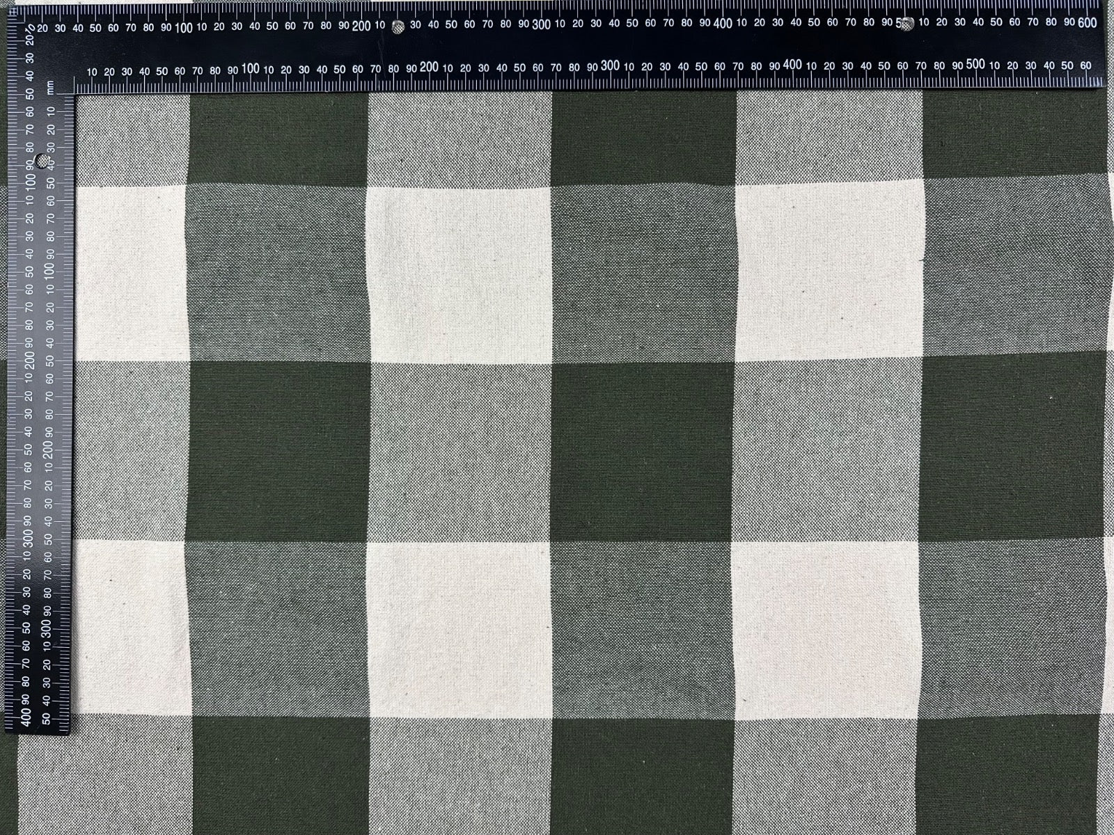 H395 Rustic Giant Gingham Khaki