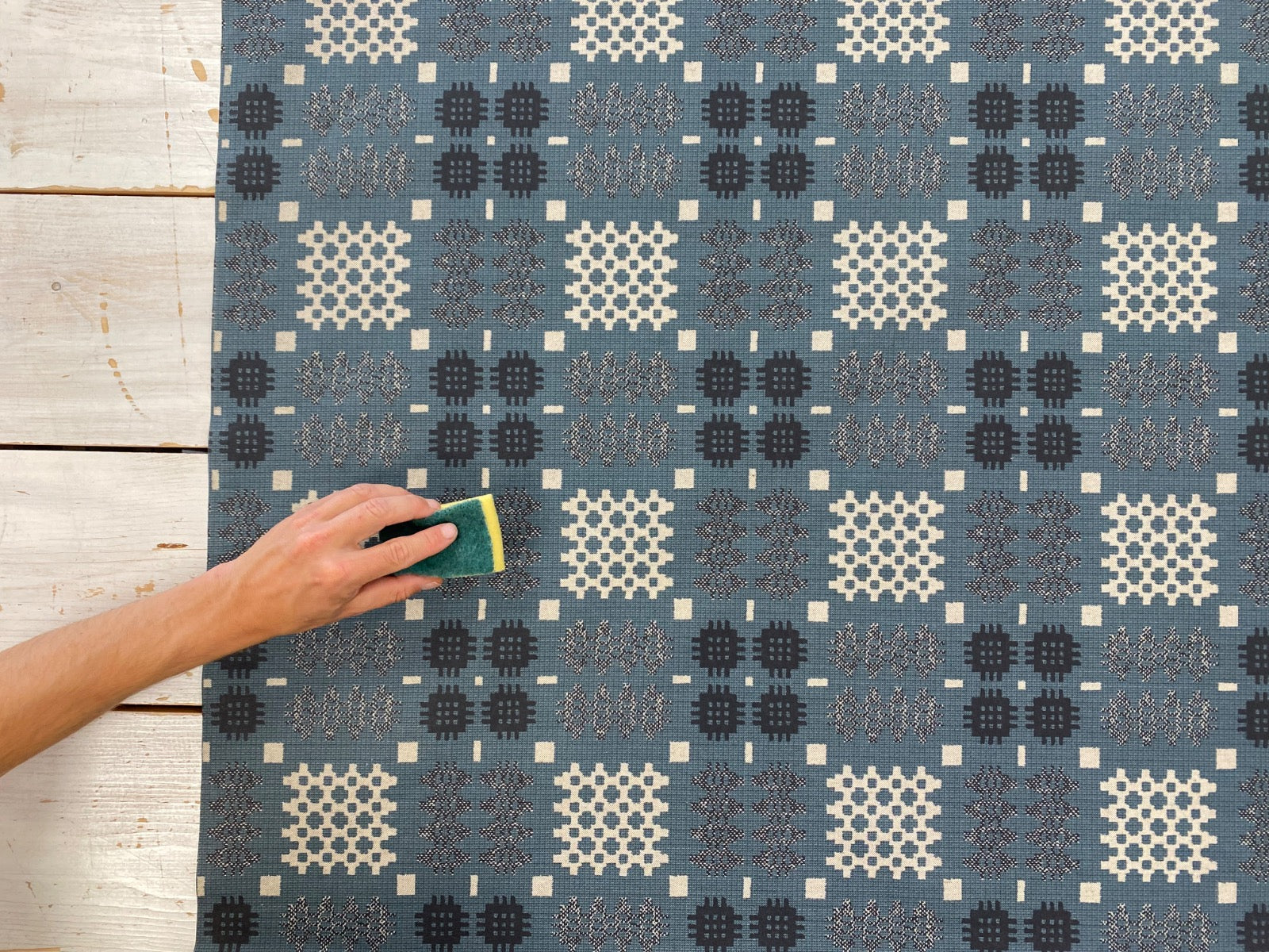 S39 Welsh Blanket Oilcloth Blue