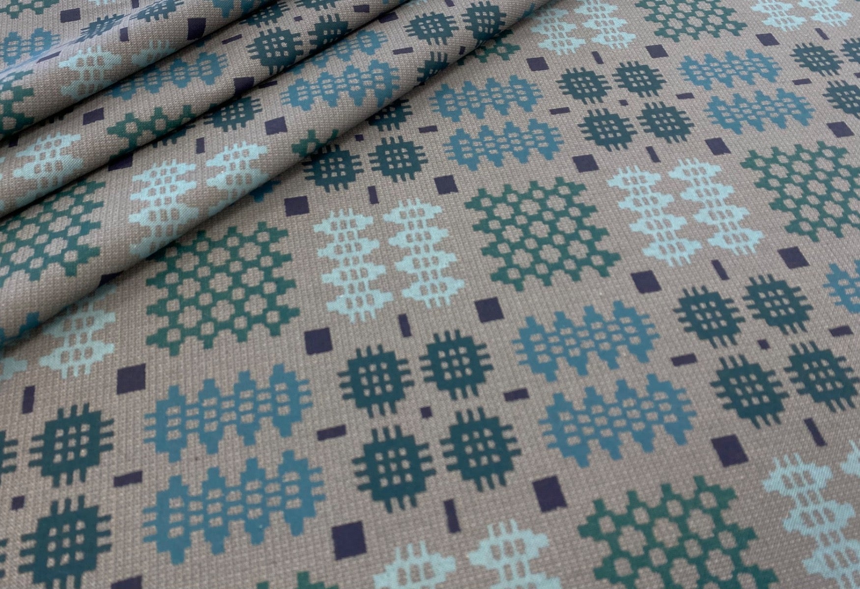 S50 Welsh Blanket Oilcloth Slate Aqua