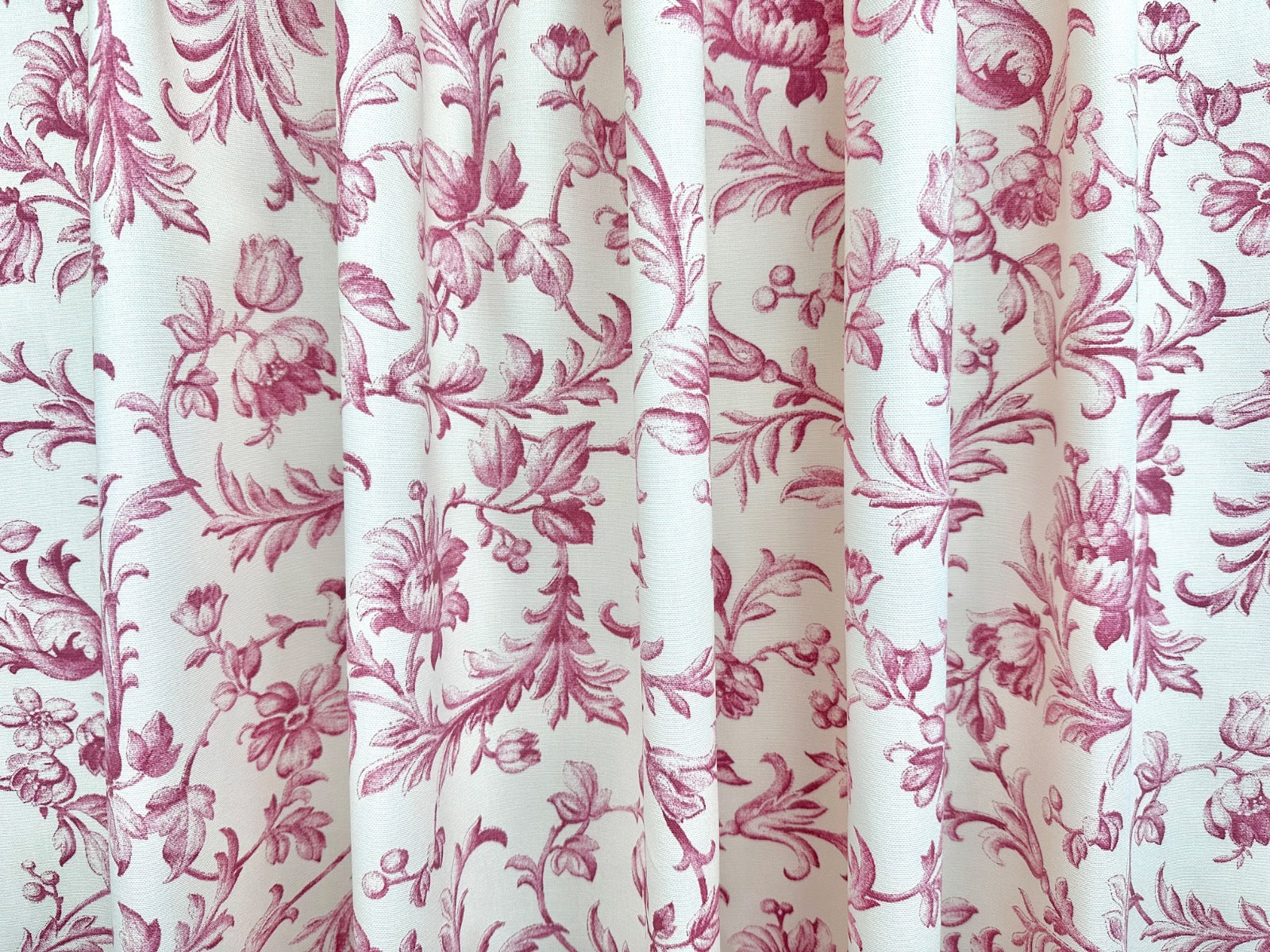 Laura Ashley Ironwork Scroll Cranberry Tex Ex 2897